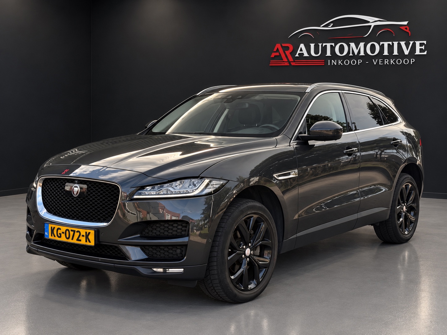 Jaguar Jaguar F-pace 501 2016 - voorkant