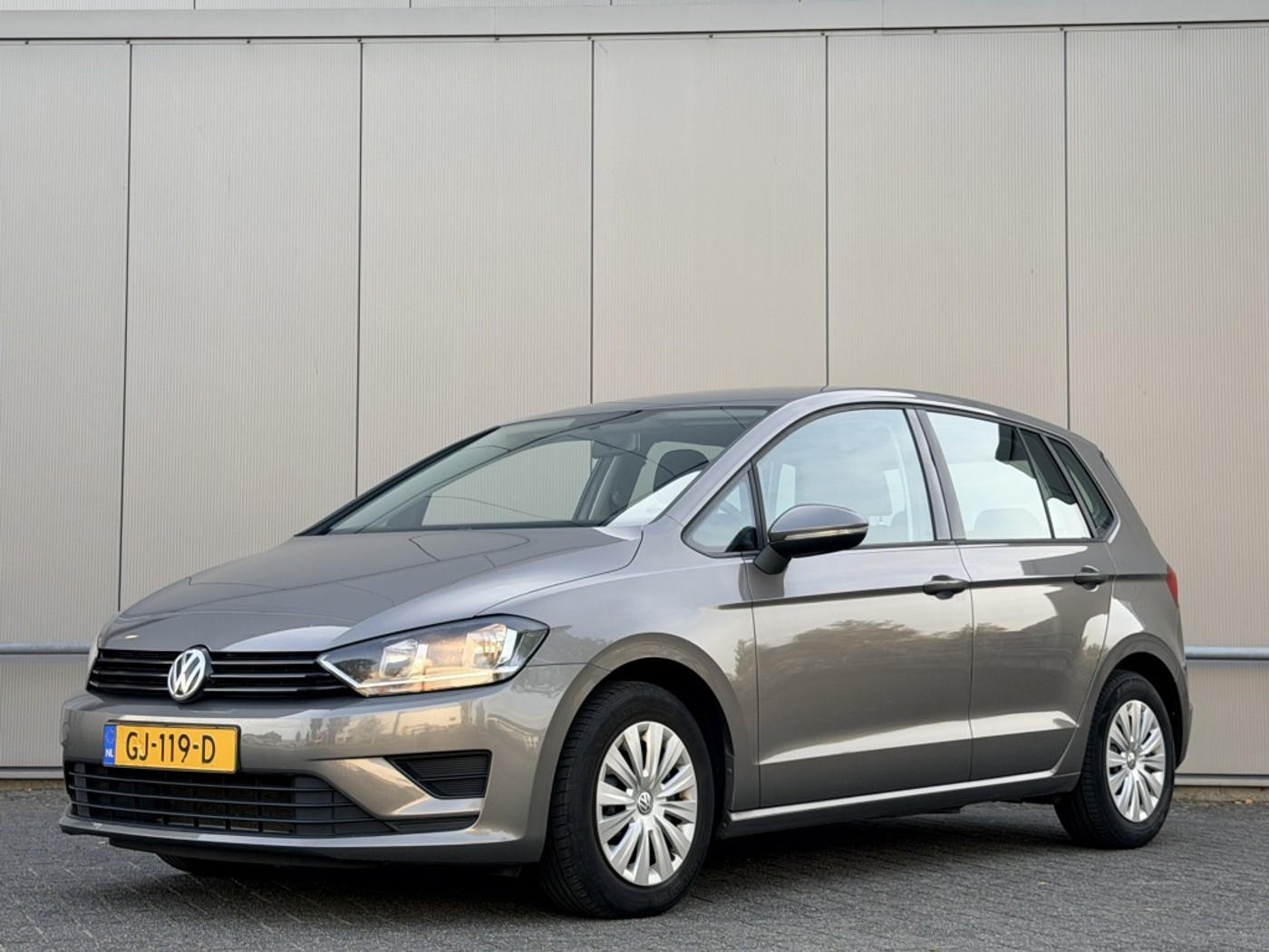 Volkswagen Golf Sportsvan 1.2 TSI Trendline 2015 - voorkant
