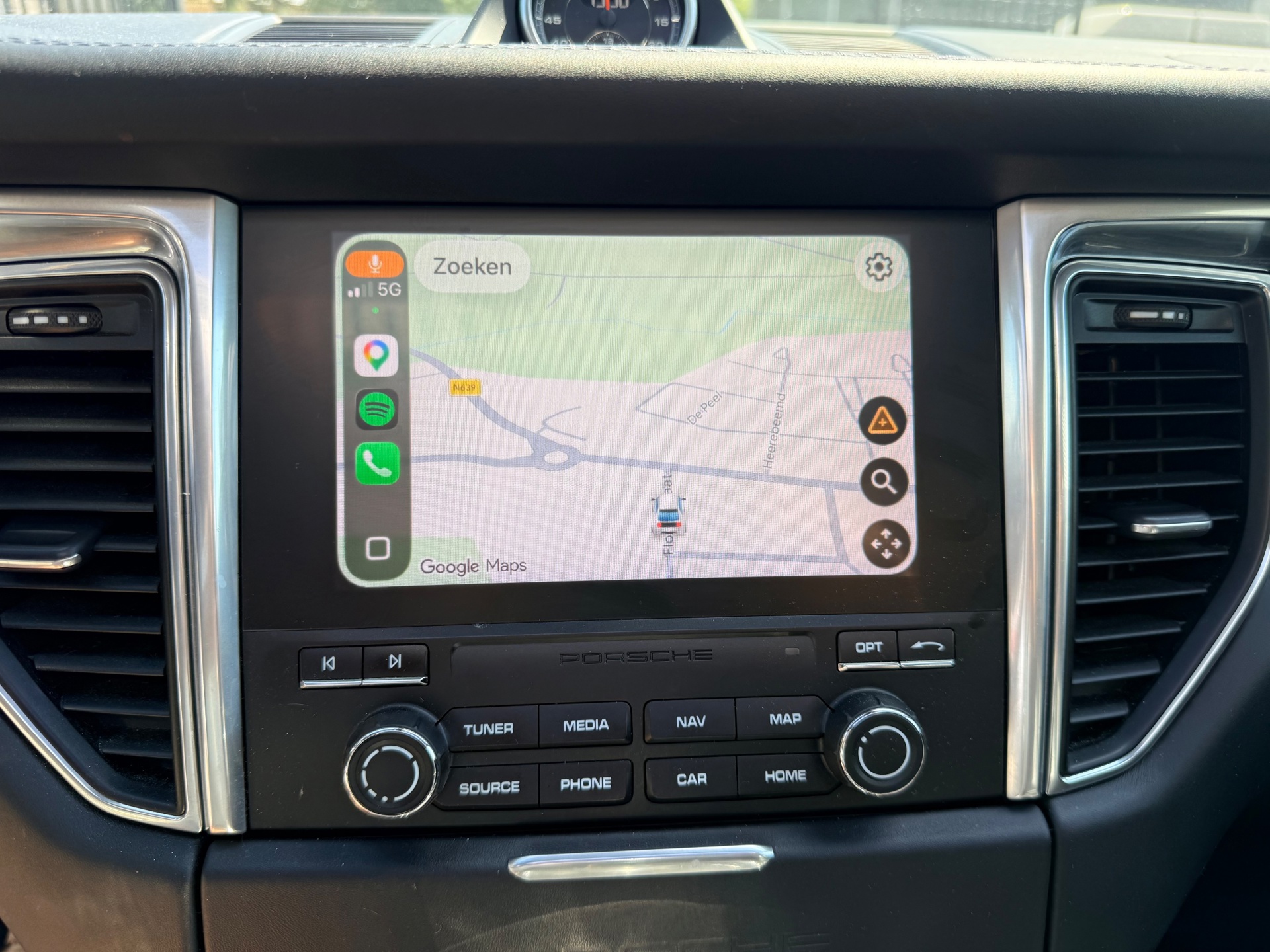 Foto van Porsche Macan
