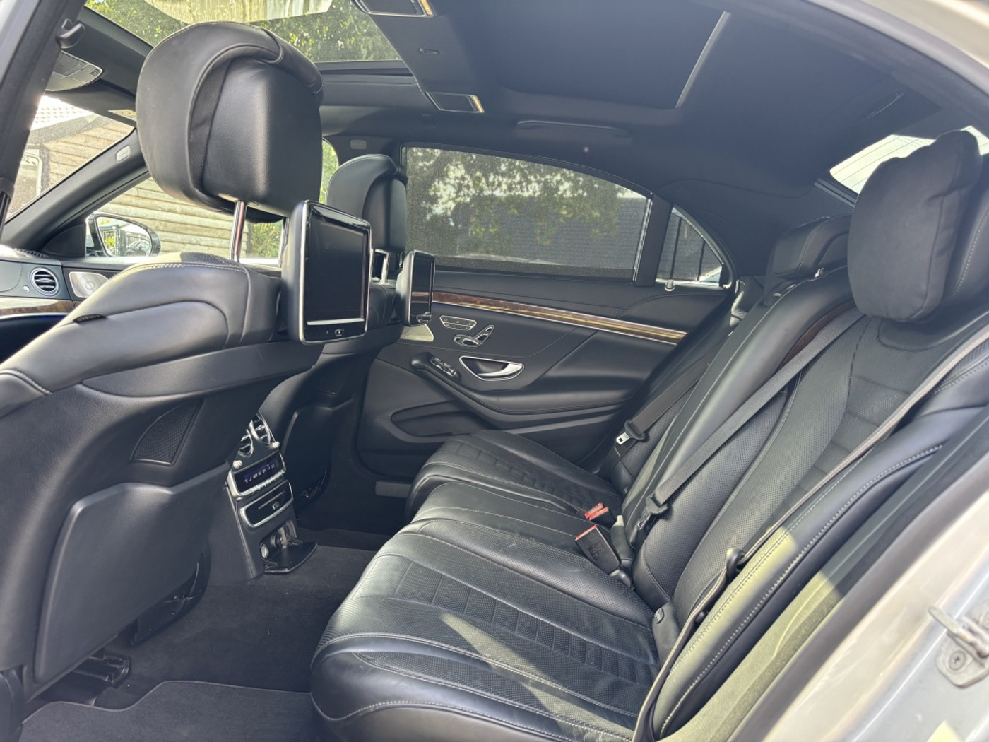 Foto van Mercedes-Benz S 400 Hybrid