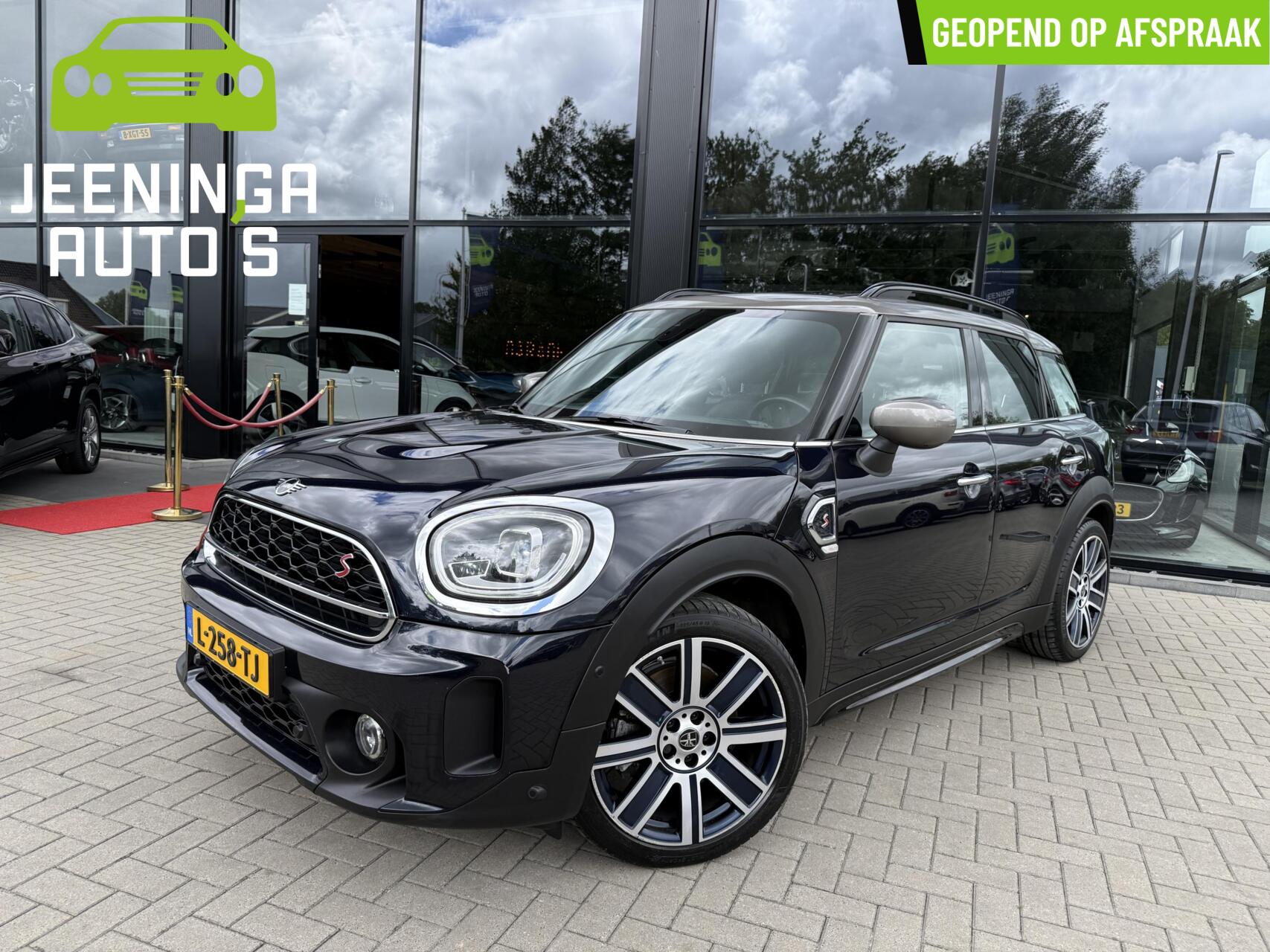 Mini Countryman 2.0 Cooper S MINI Yours 2021 - voorkant