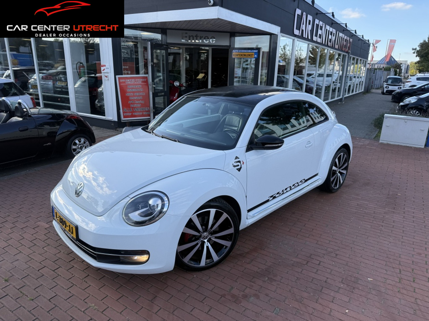 Volkswagen Beetle 2.0 TSI Sport automaat leer navi 200PK!! 2011 - voorkant