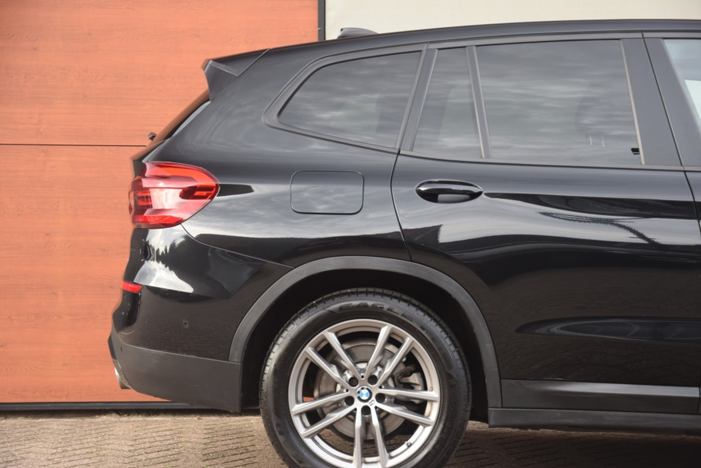 Foto van BMW X3 Xdrive20i
