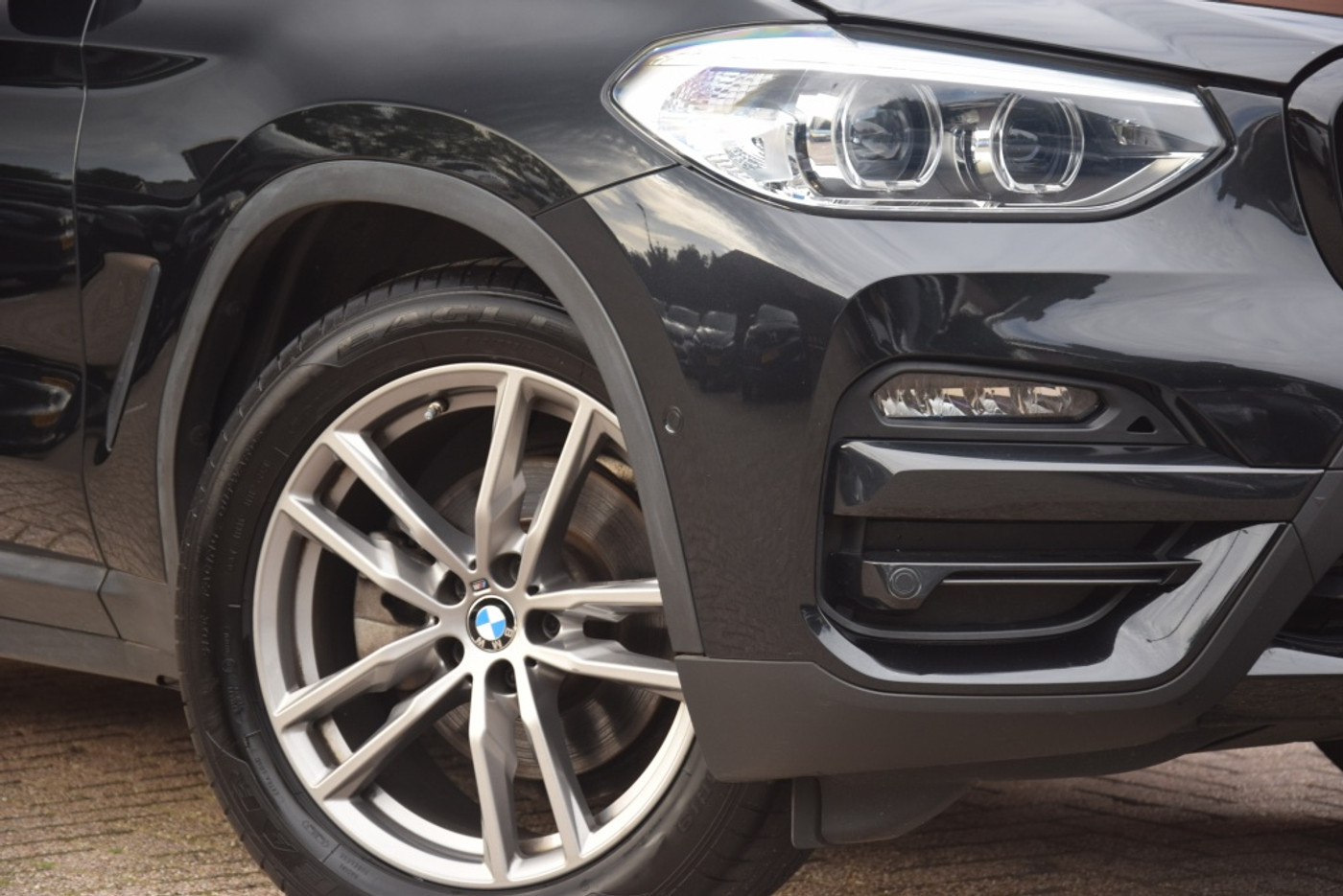 Foto van BMW X3 Xdrive20i
