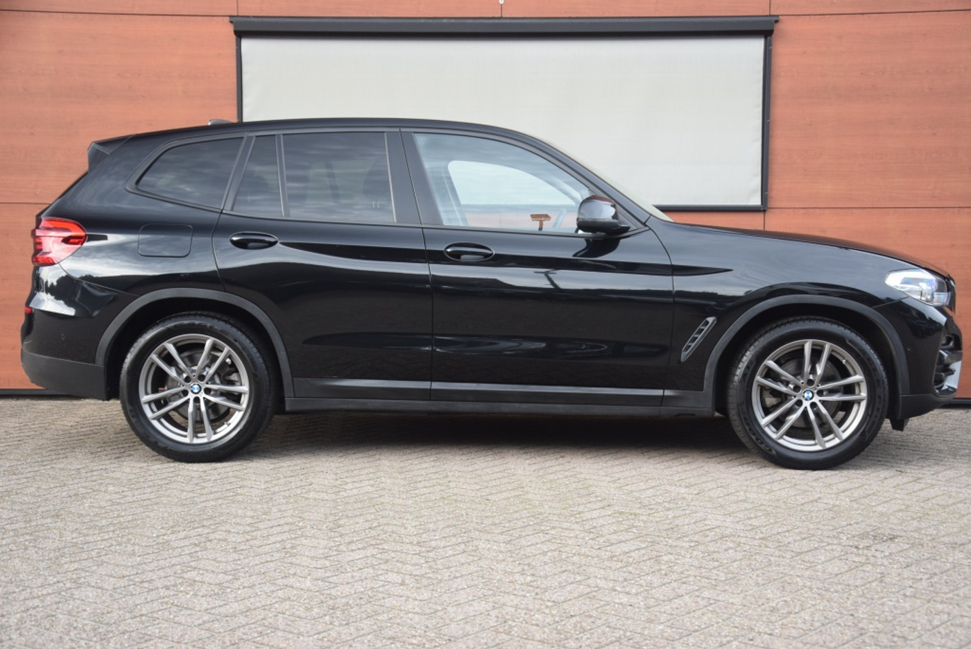 Foto van BMW X3 Xdrive20i
