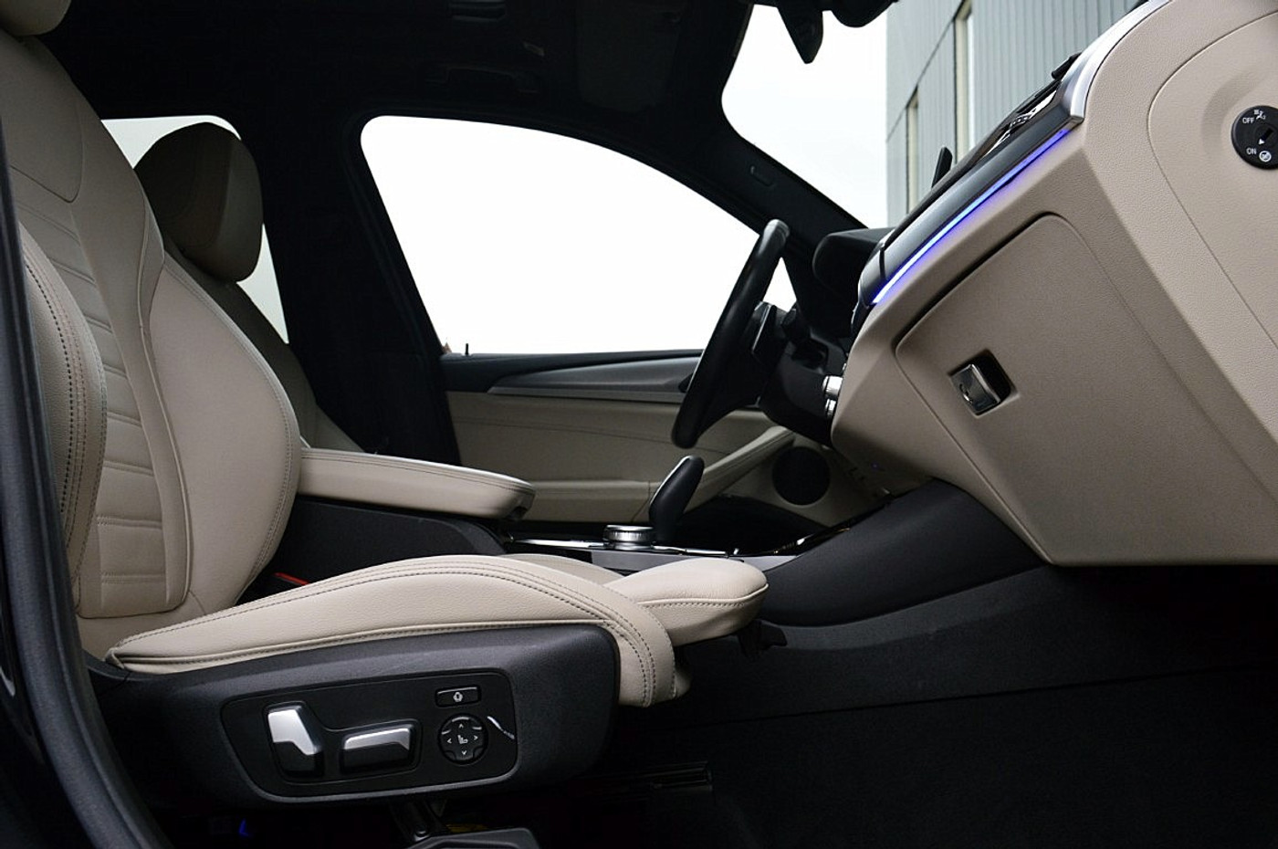 Foto van BMW X3 Xdrive20i