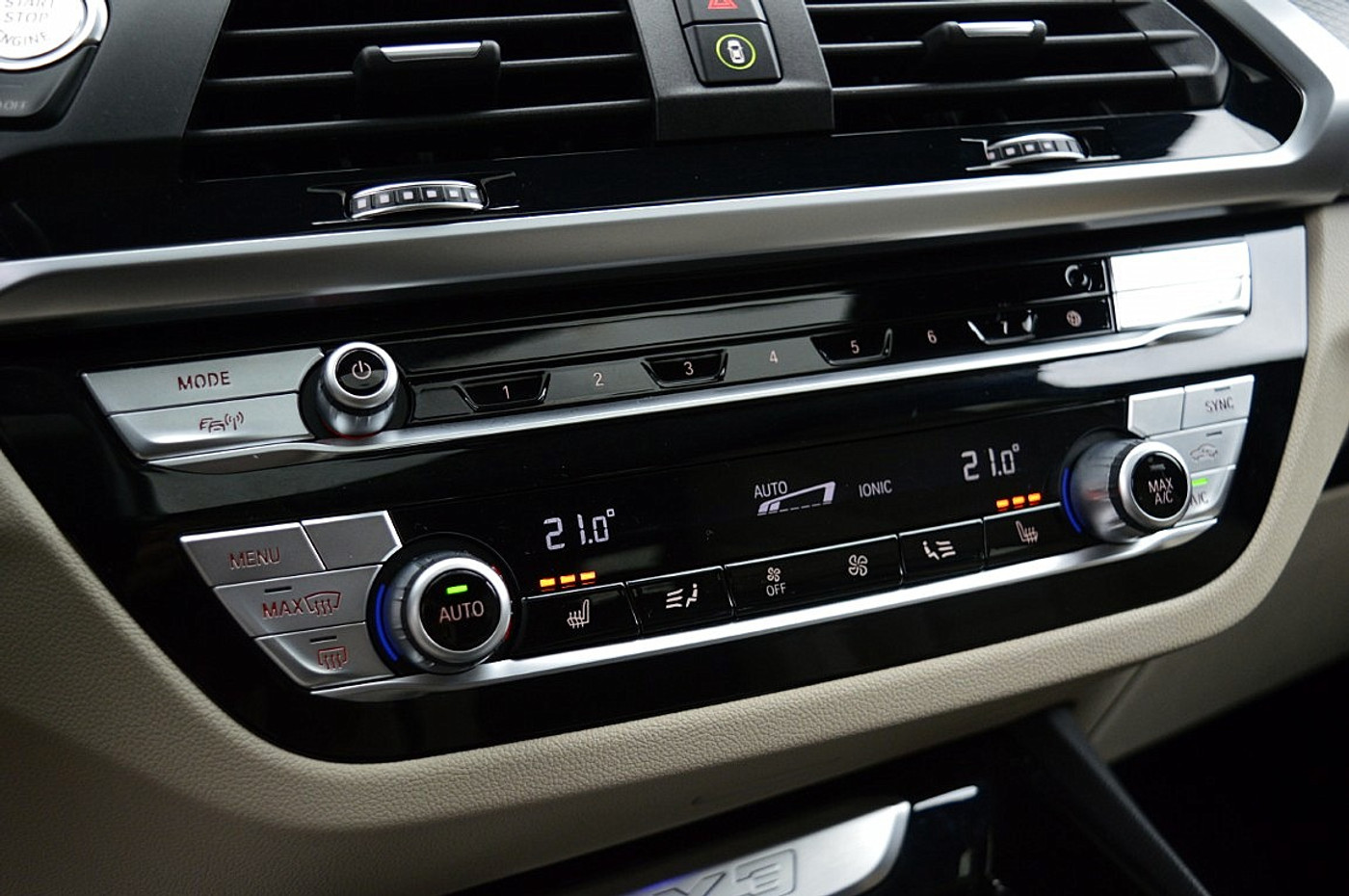 Foto van BMW X3 Xdrive20i