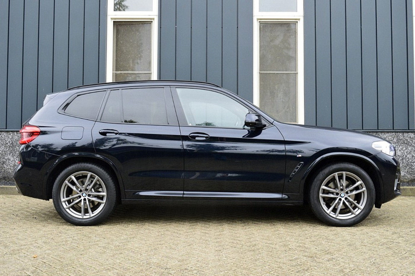 Foto van BMW X3 Xdrive20i