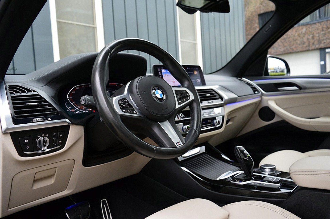 Foto van BMW X3 Xdrive20i