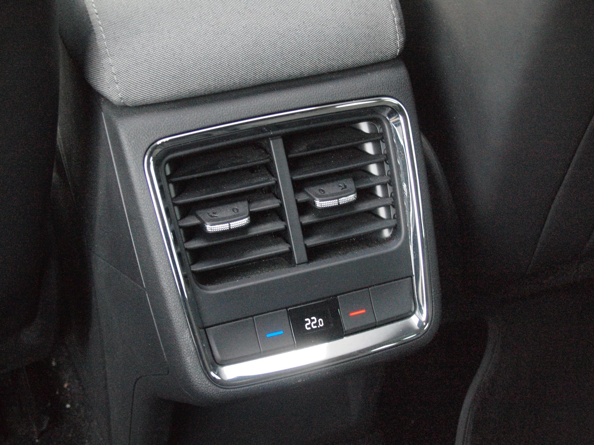 Foto van Skoda Enyaq 80