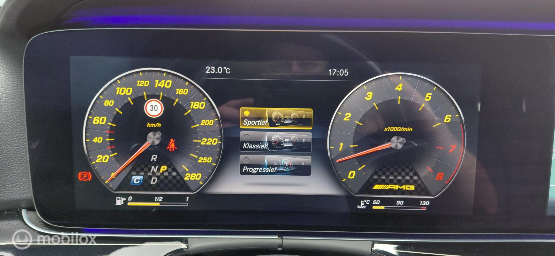 Foto van Mercedes-Benz E 350 D