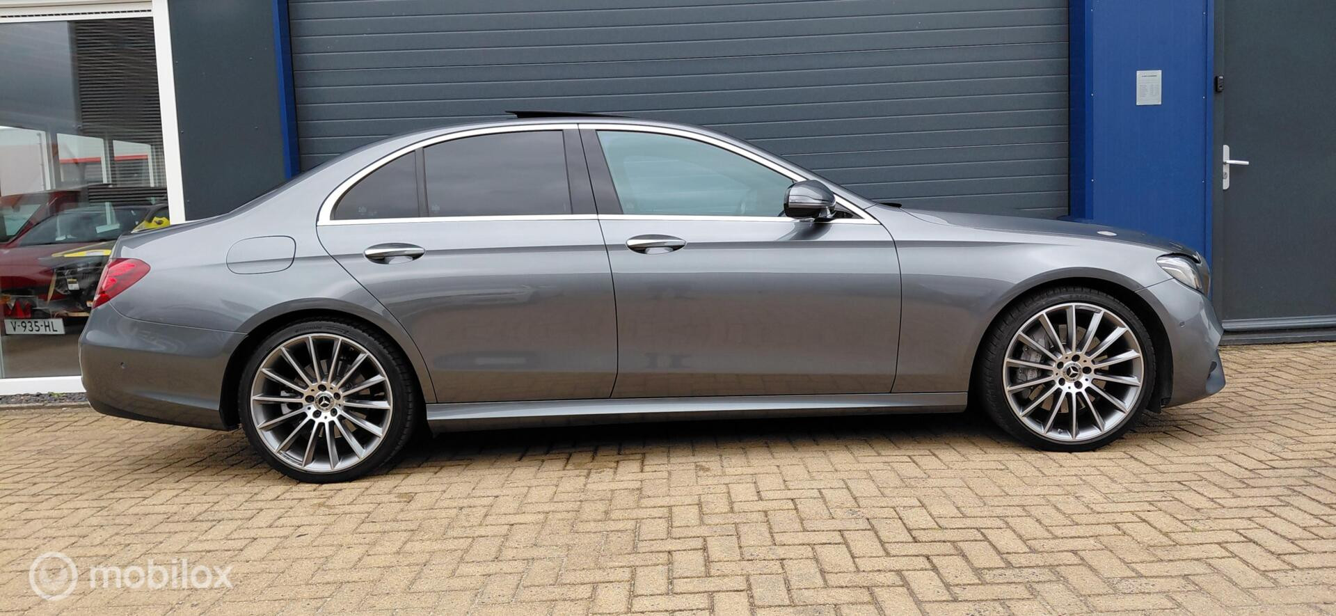 Foto van Mercedes-Benz E 350 D