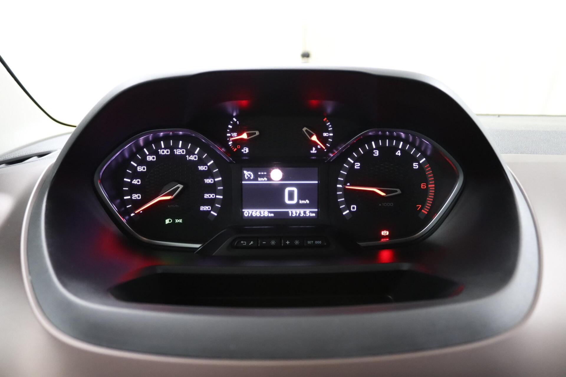 Foto van Peugeot Rifter