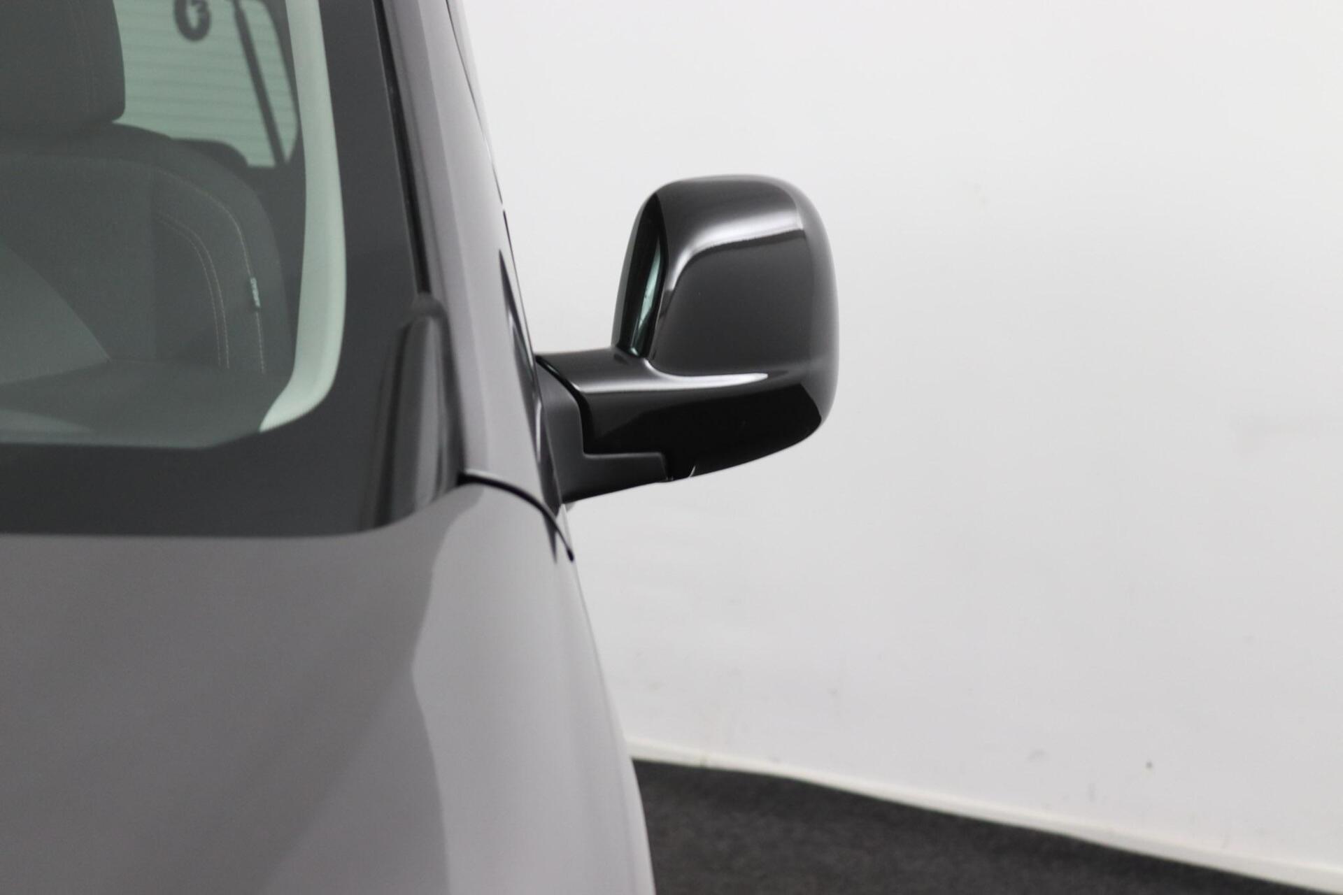 Foto van Peugeot Rifter