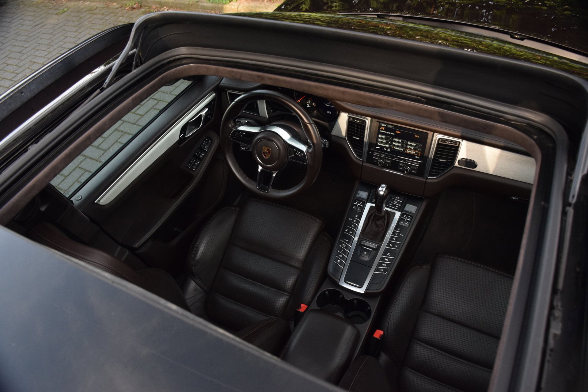 Foto van Porsche Macan Turbo