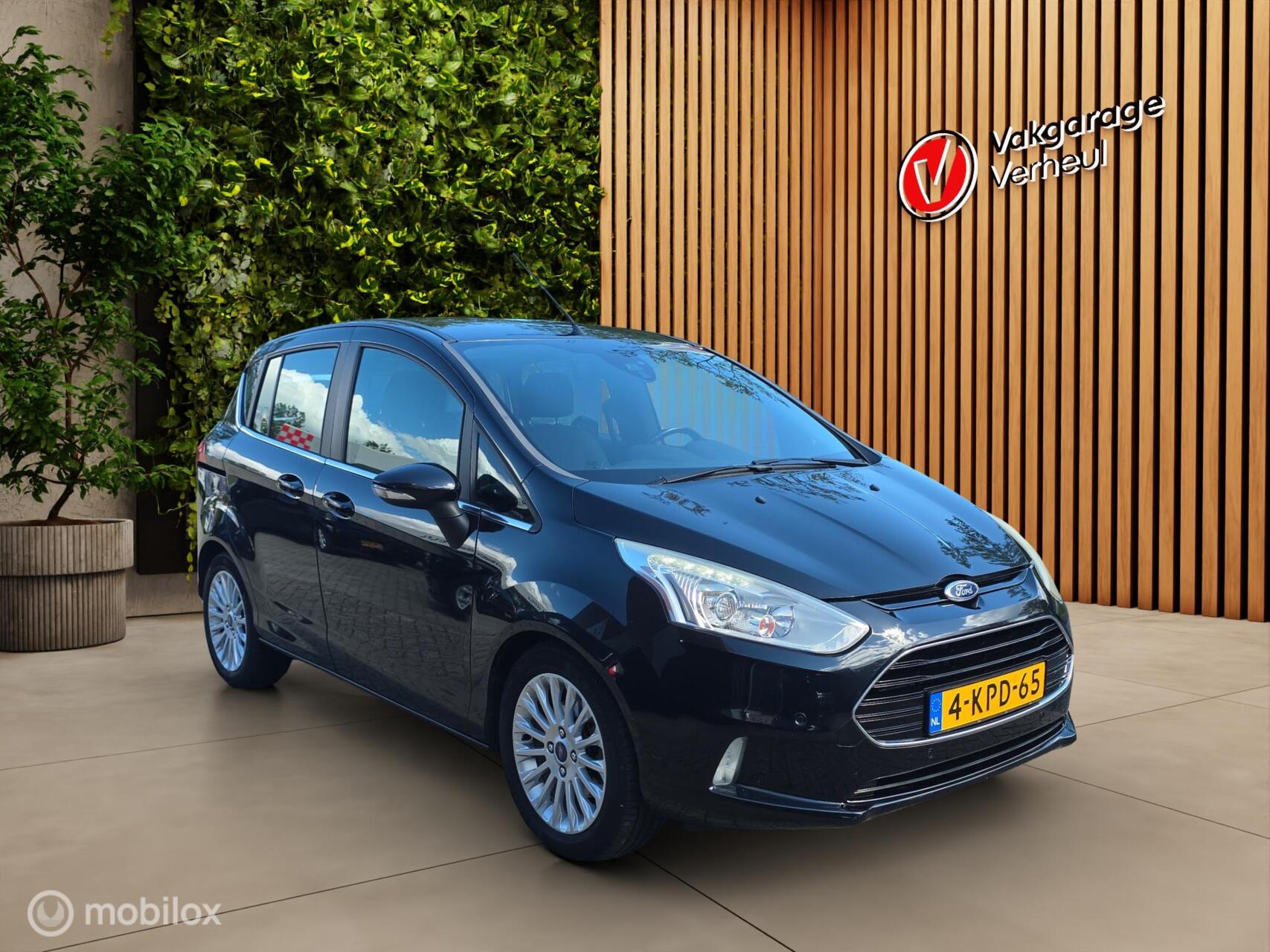 Foto van Ford B-max