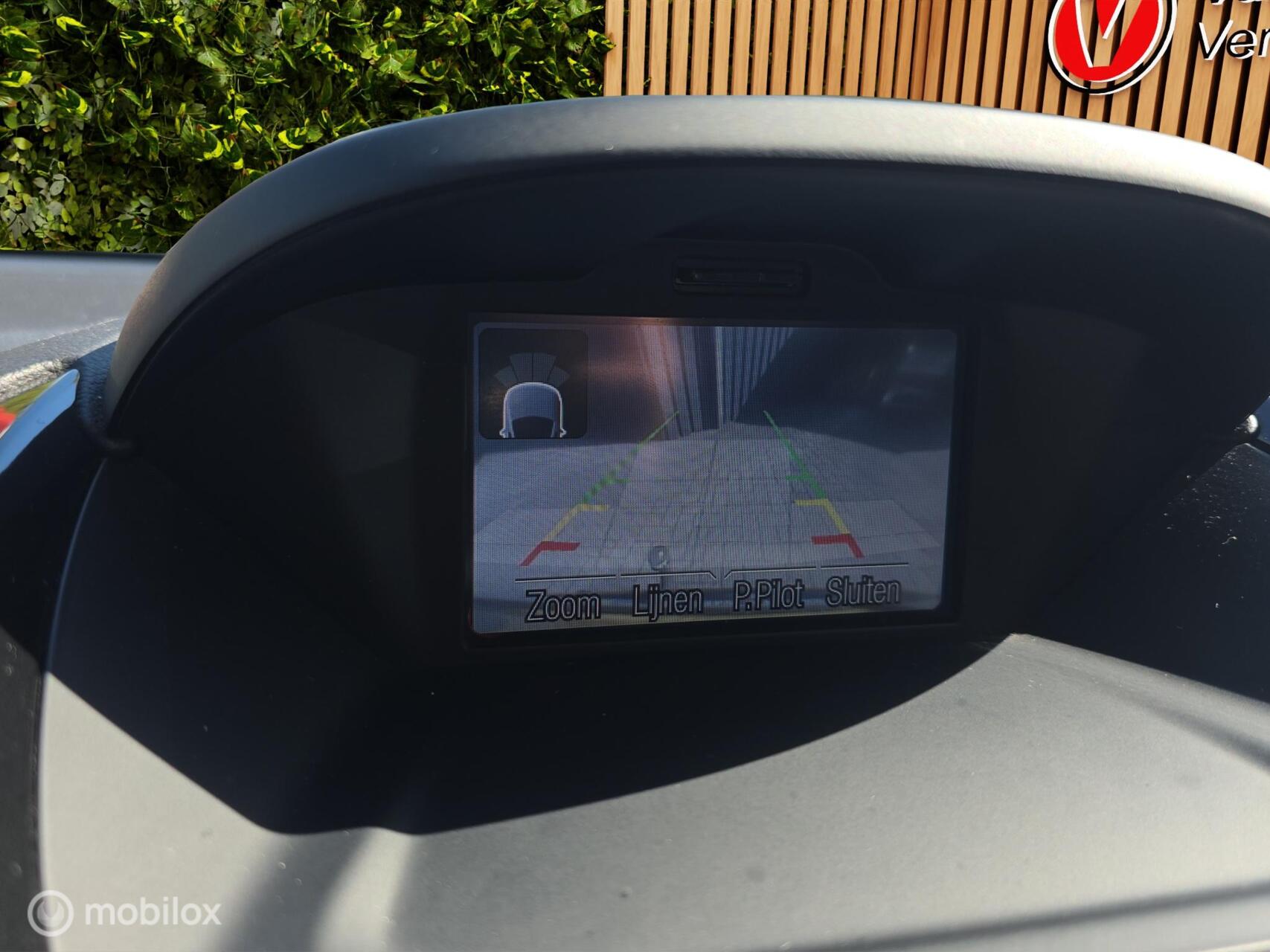 Foto van Ford B-max