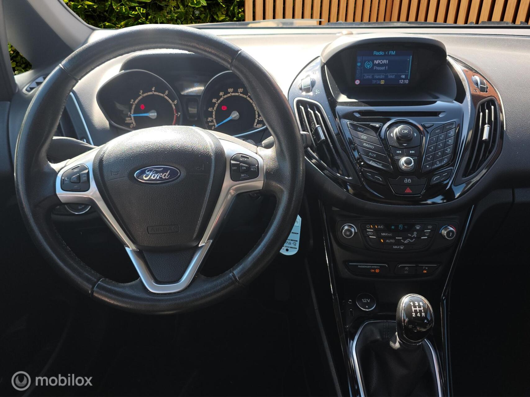 Foto van Ford B-max