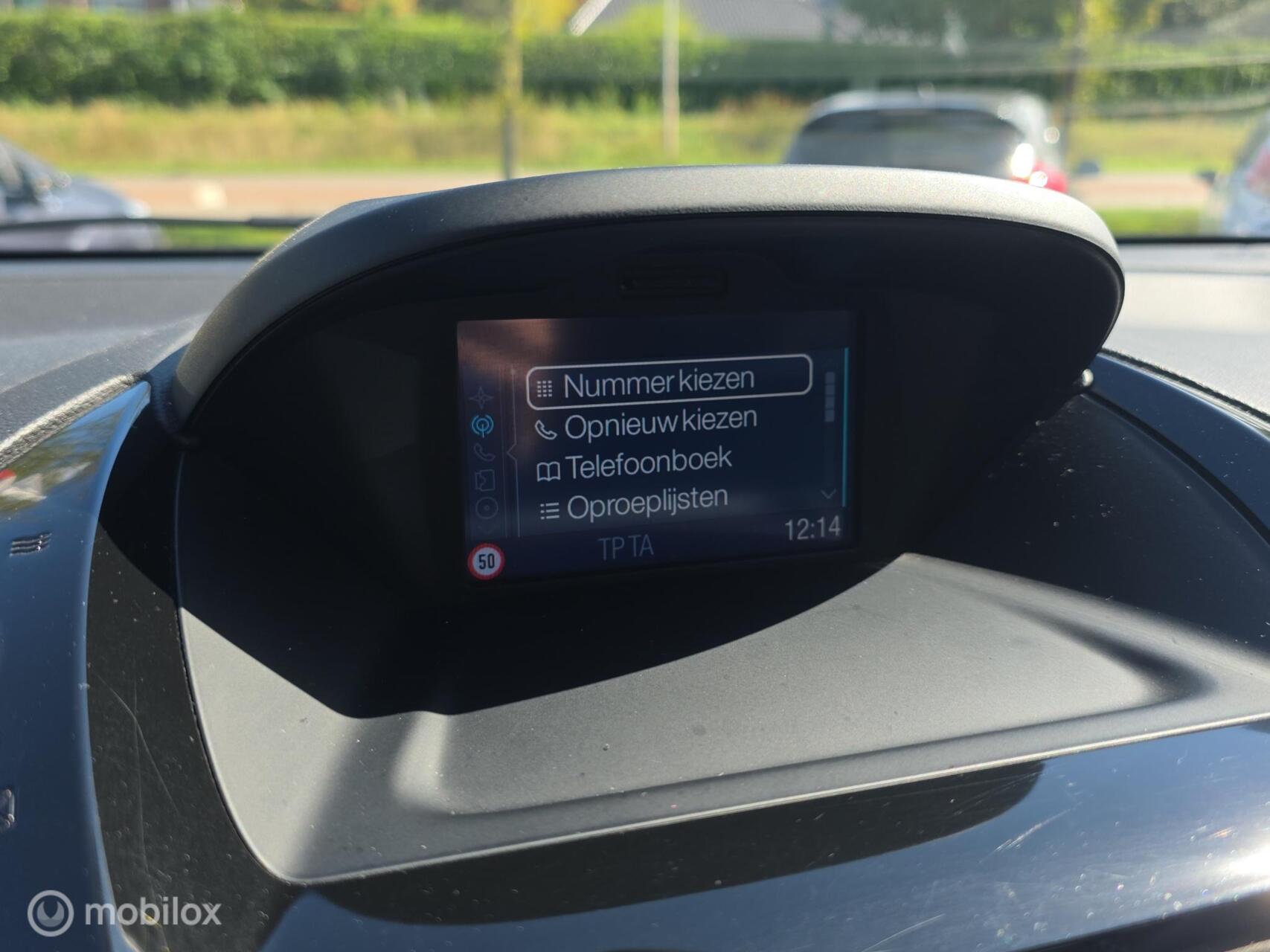 Foto van Ford B-max