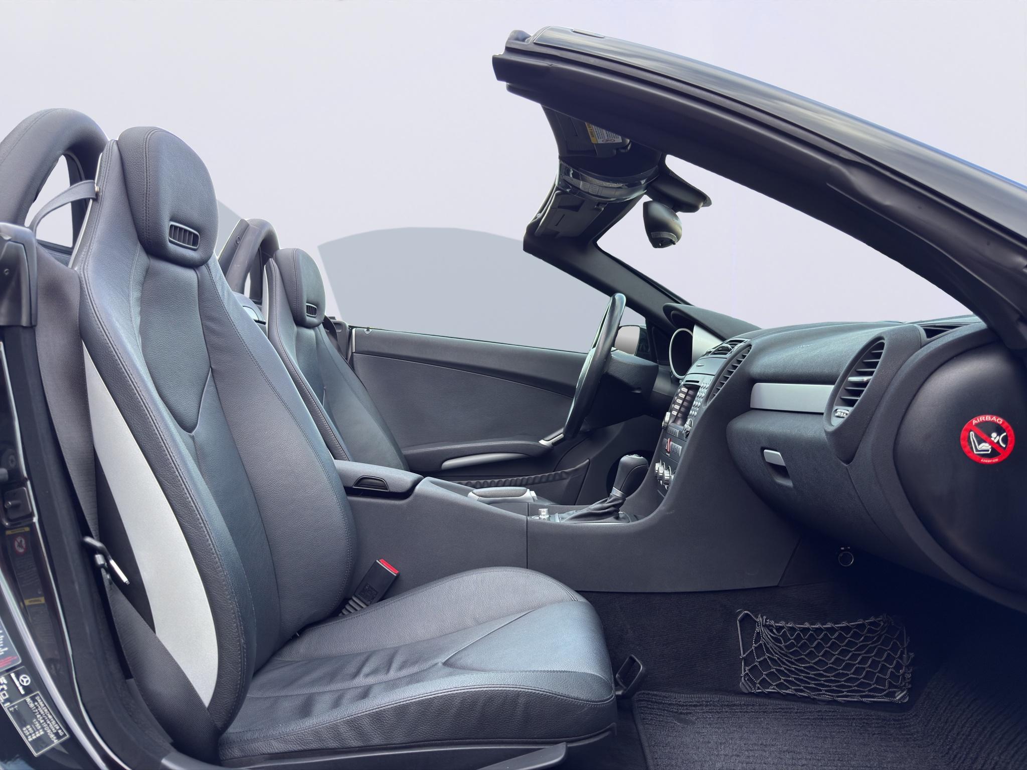 Foto van Mercedes-Benz SLK 280
