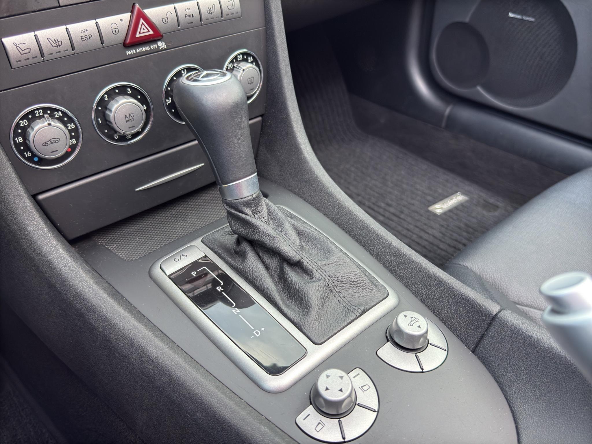 Foto van Mercedes-Benz SLK 280
