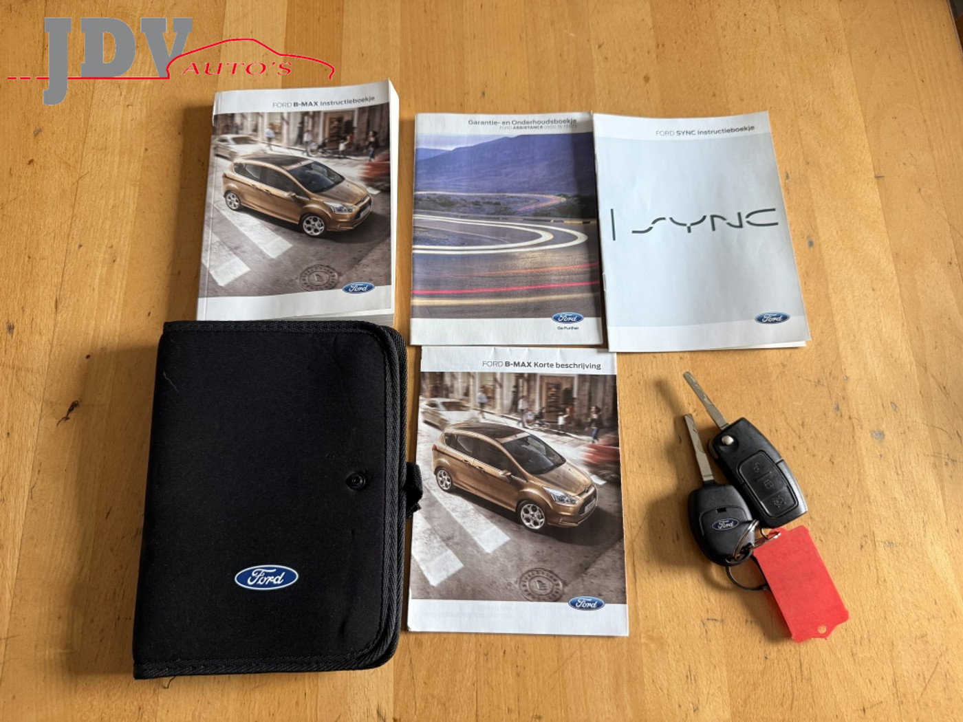 Foto van Ford B-max