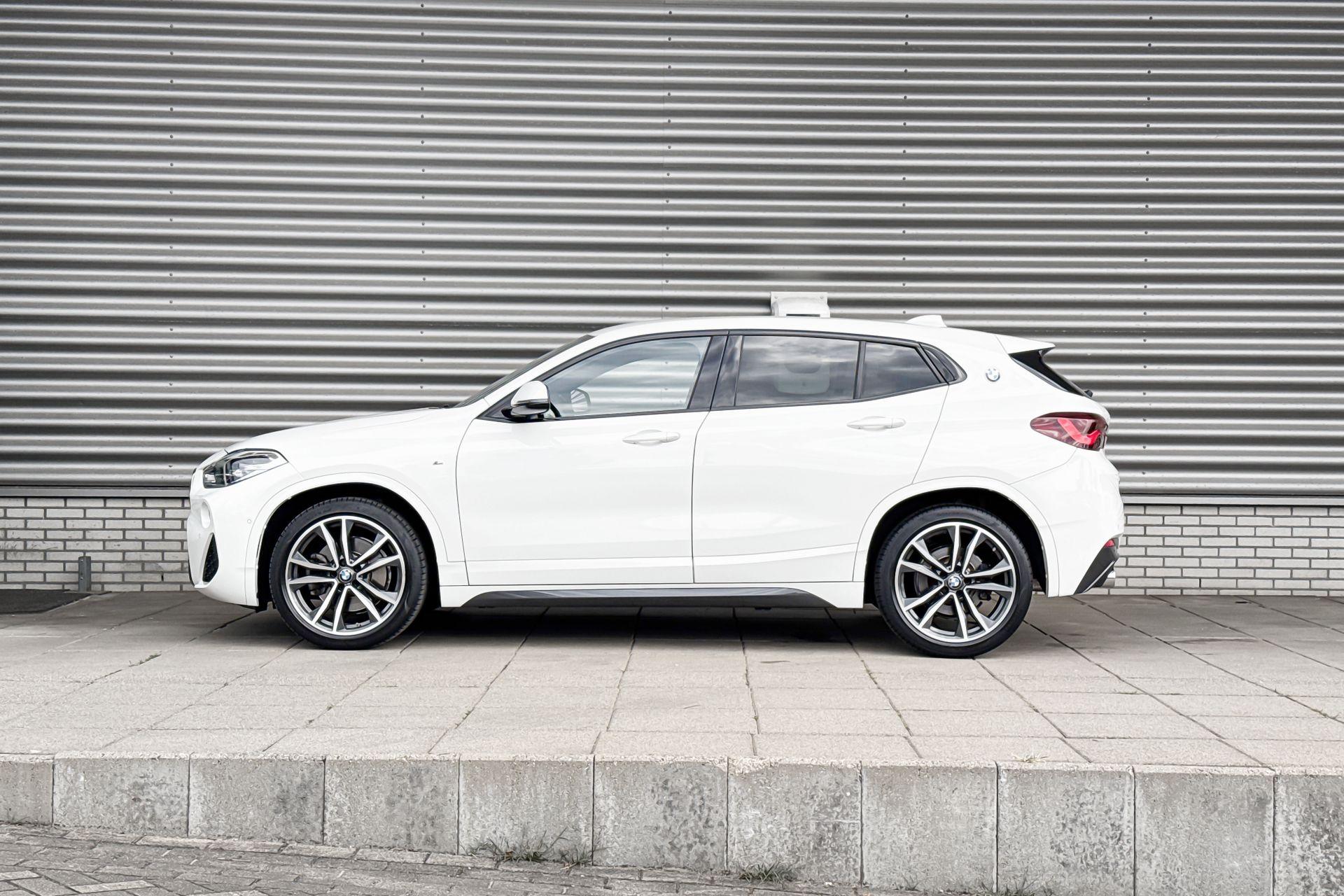 Foto van BMW X2 Xdrive20i