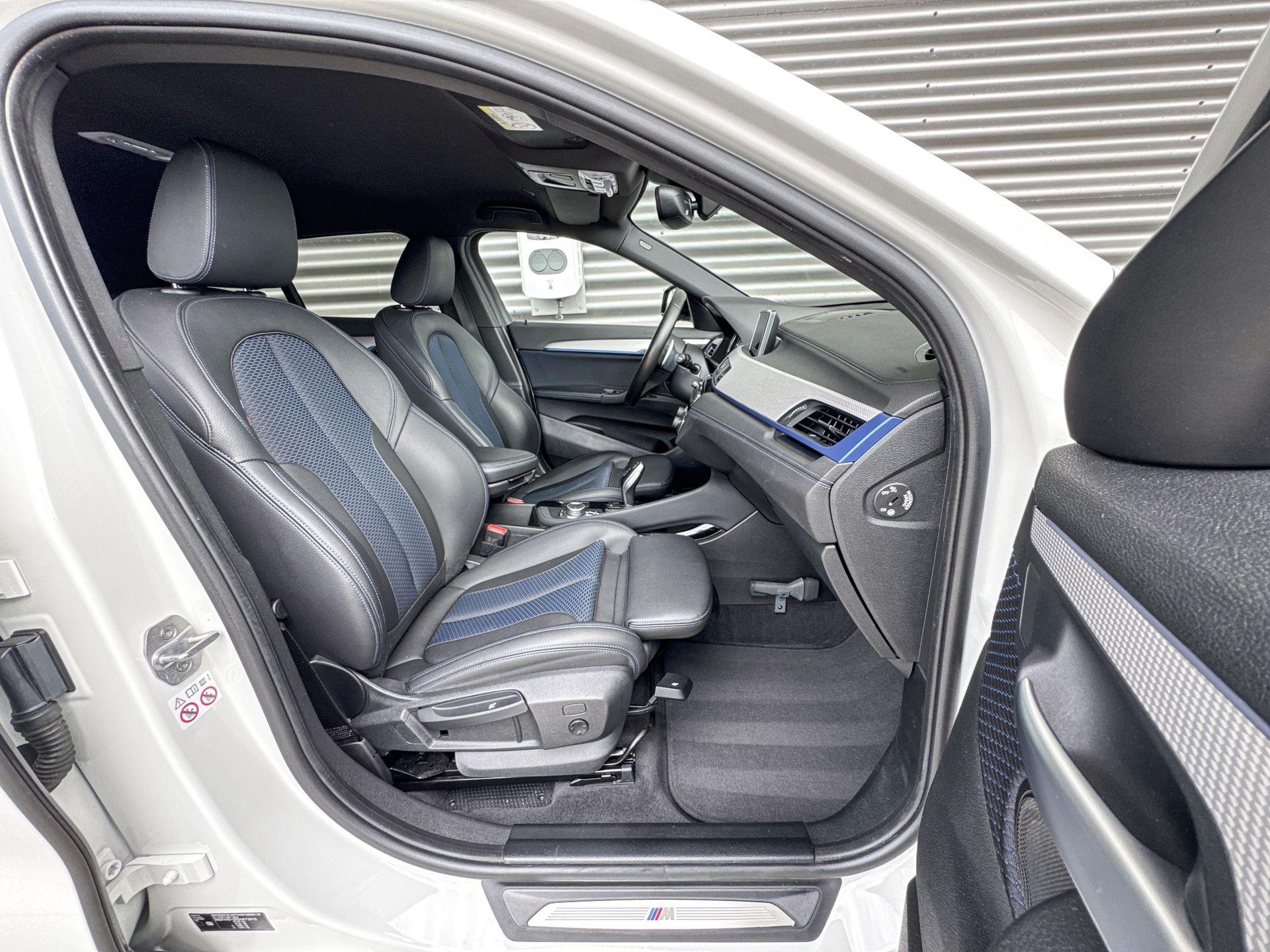 Foto van BMW X2 Xdrive20i