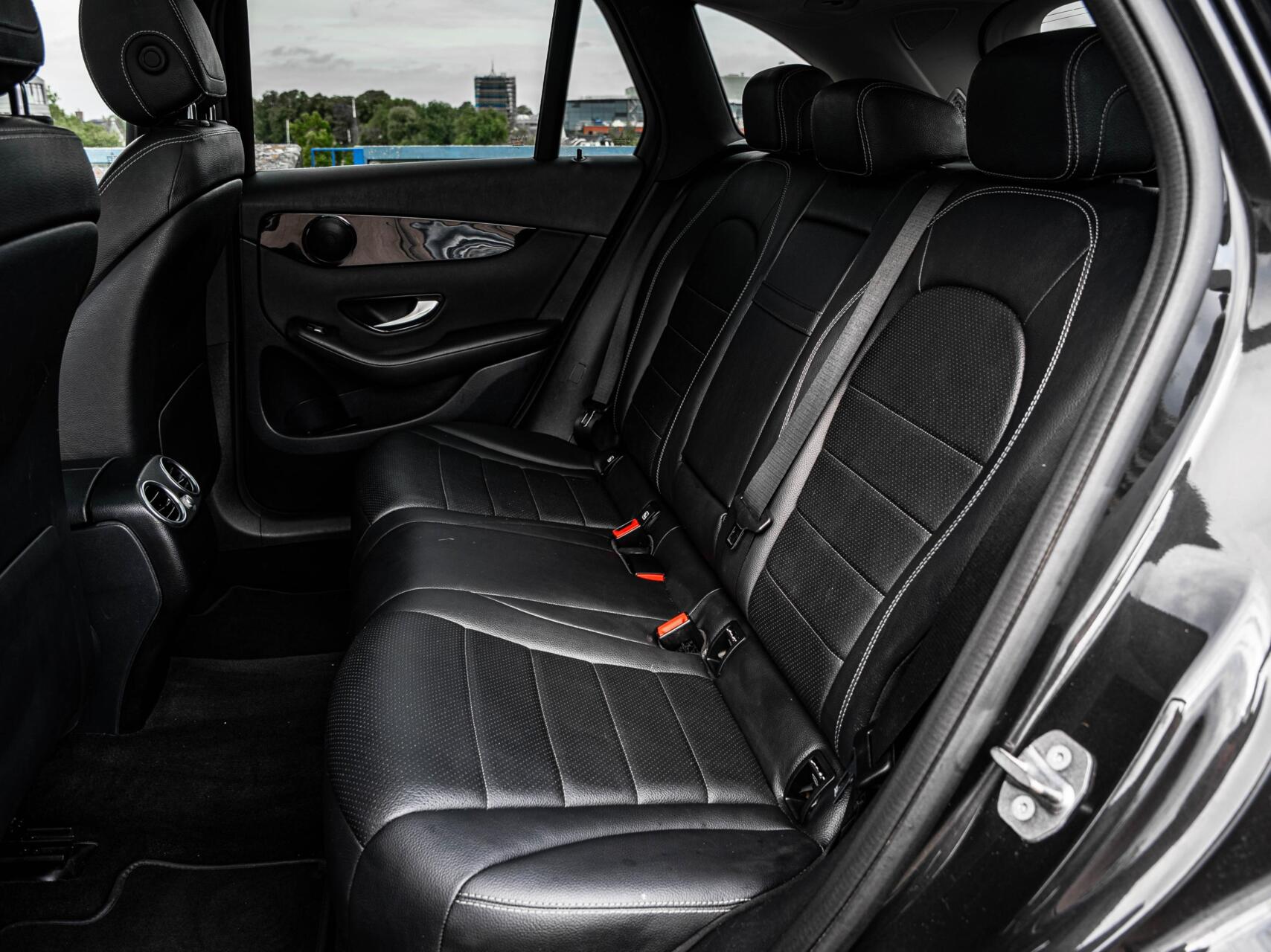 Foto van Mercedes-Benz GLC 200
