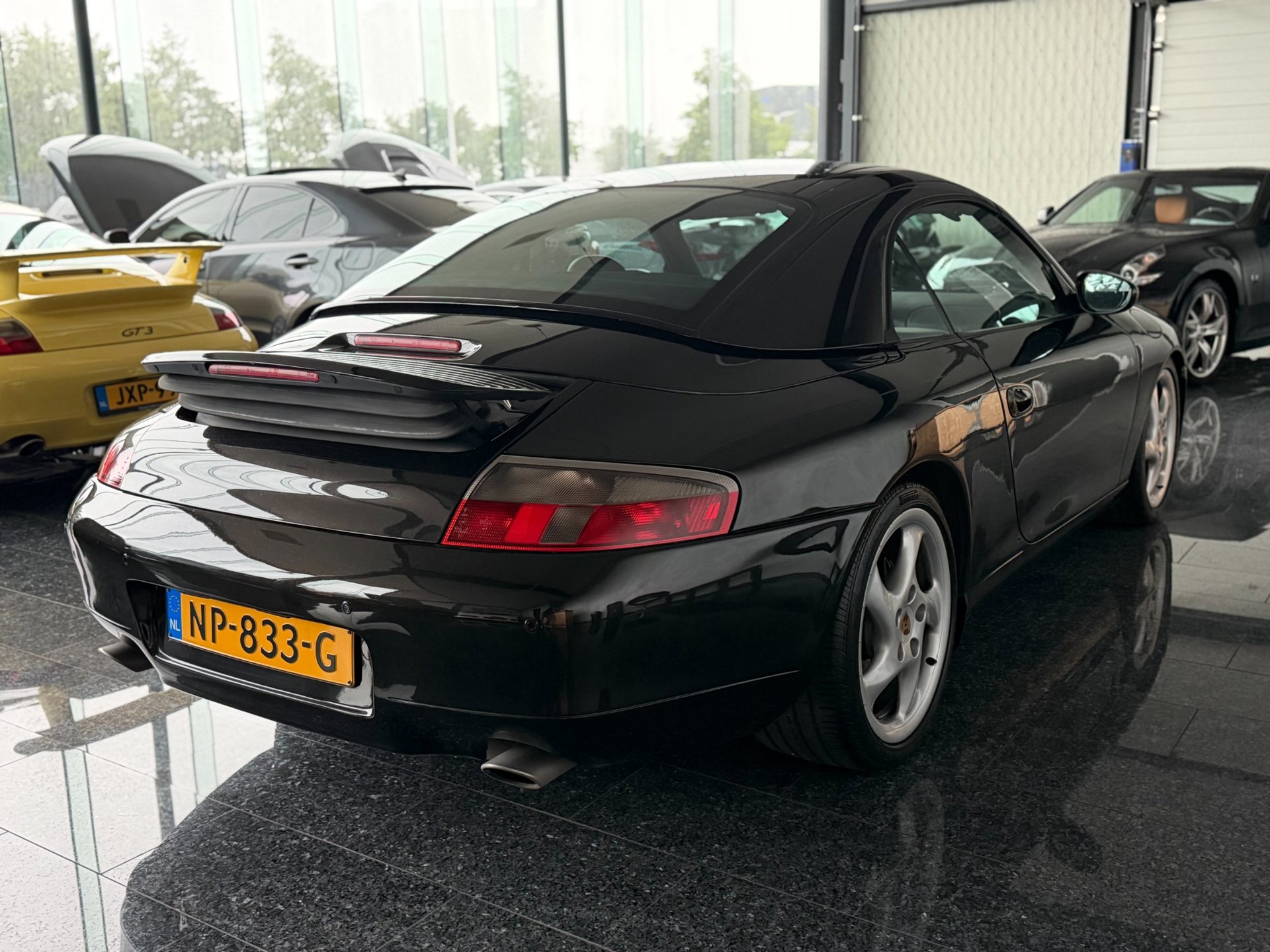 Foto van Porsche 911 Carrera