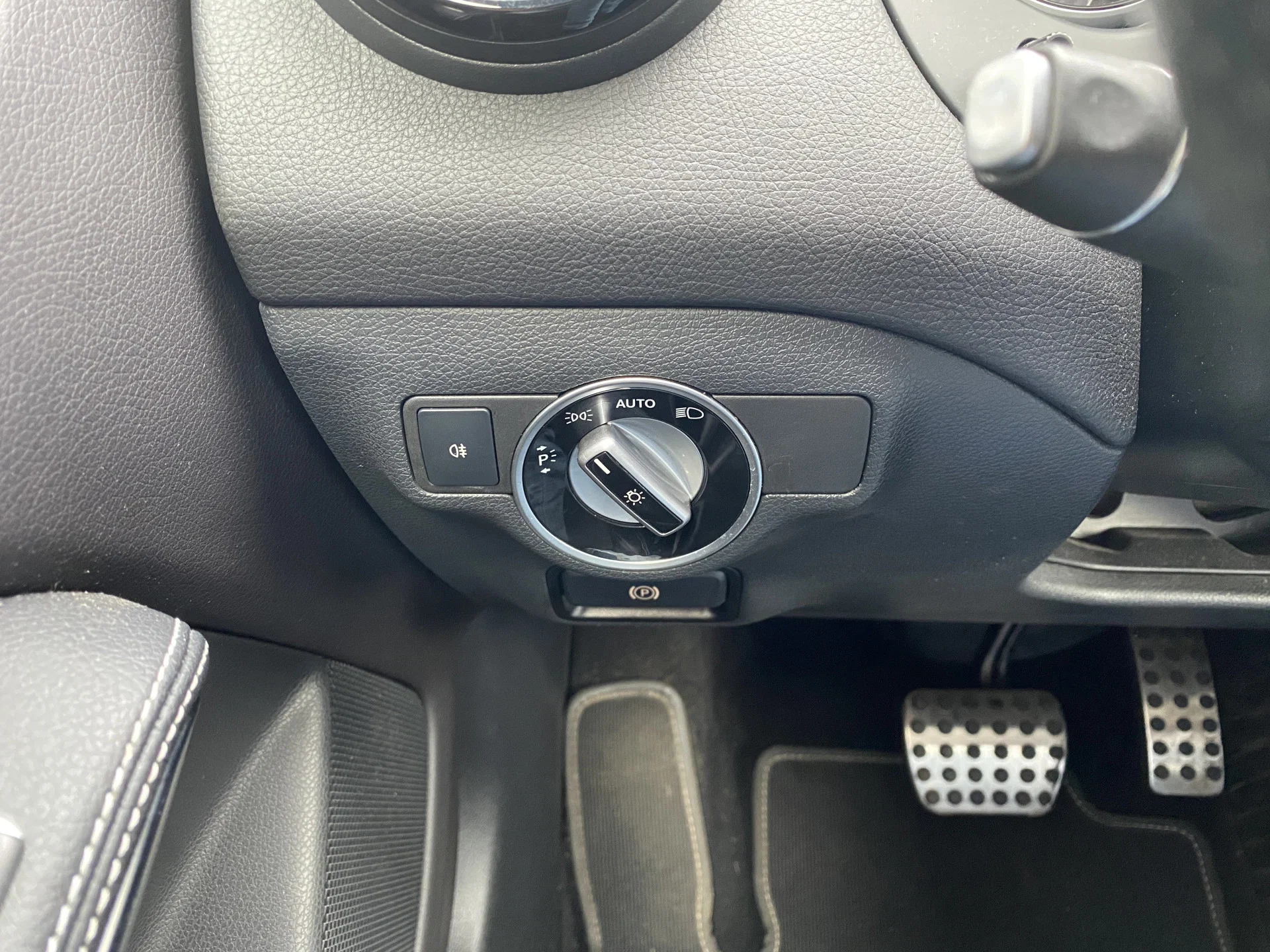 Foto van Mercedes-Benz A 180