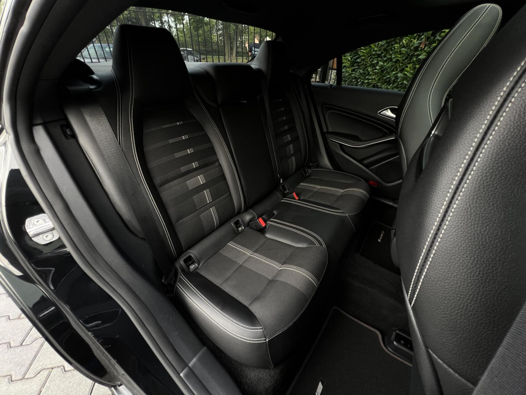 Foto van Mercedes-Benz Cla 200 D