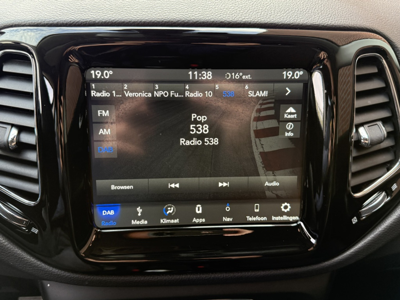 Foto van Jeep Compass