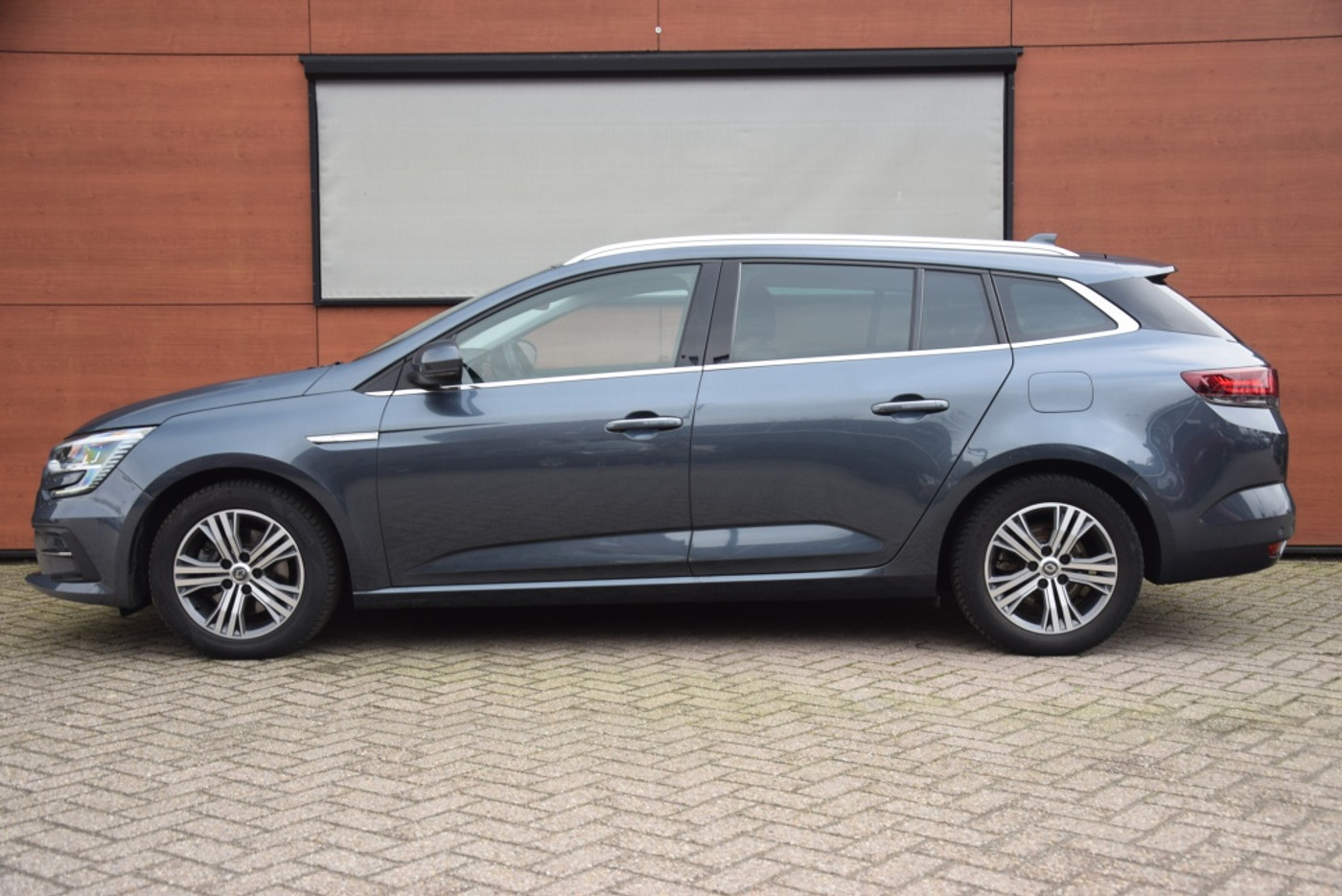 Foto van Renault Megane E-tech Plug-in Hybrid
