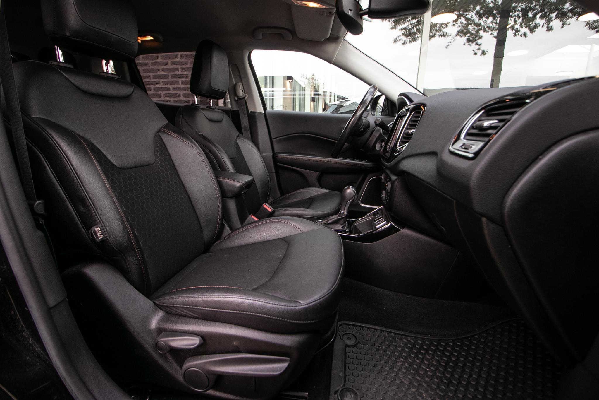Foto van Jeep Compass
