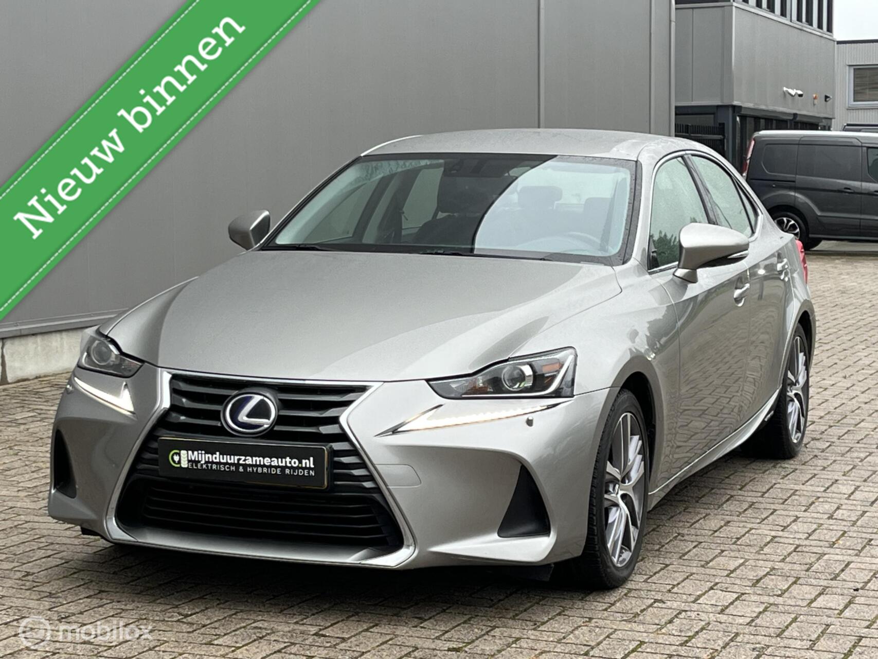 Foto van Lexus Lexus Is300h