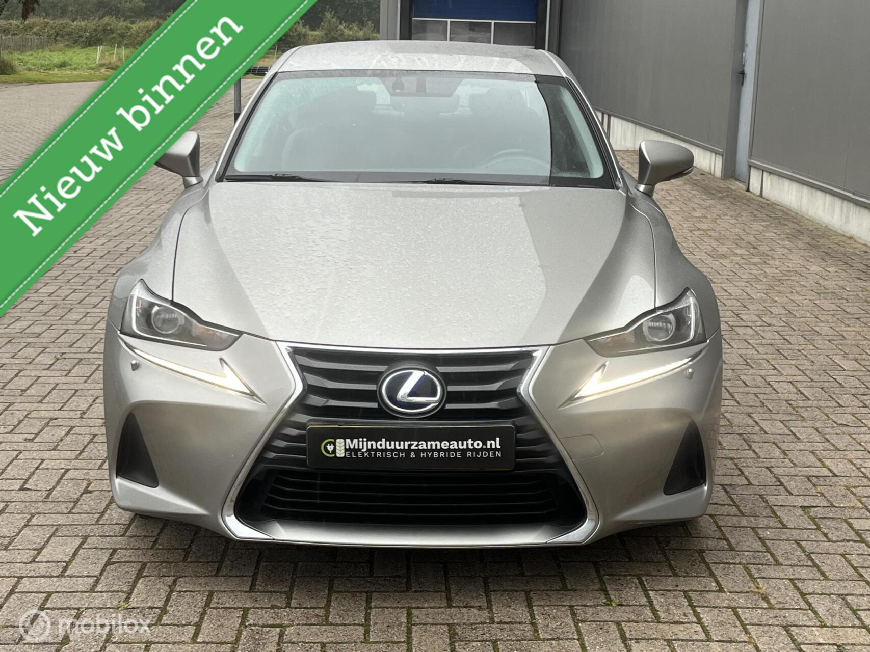 Foto van Lexus Lexus Is300h