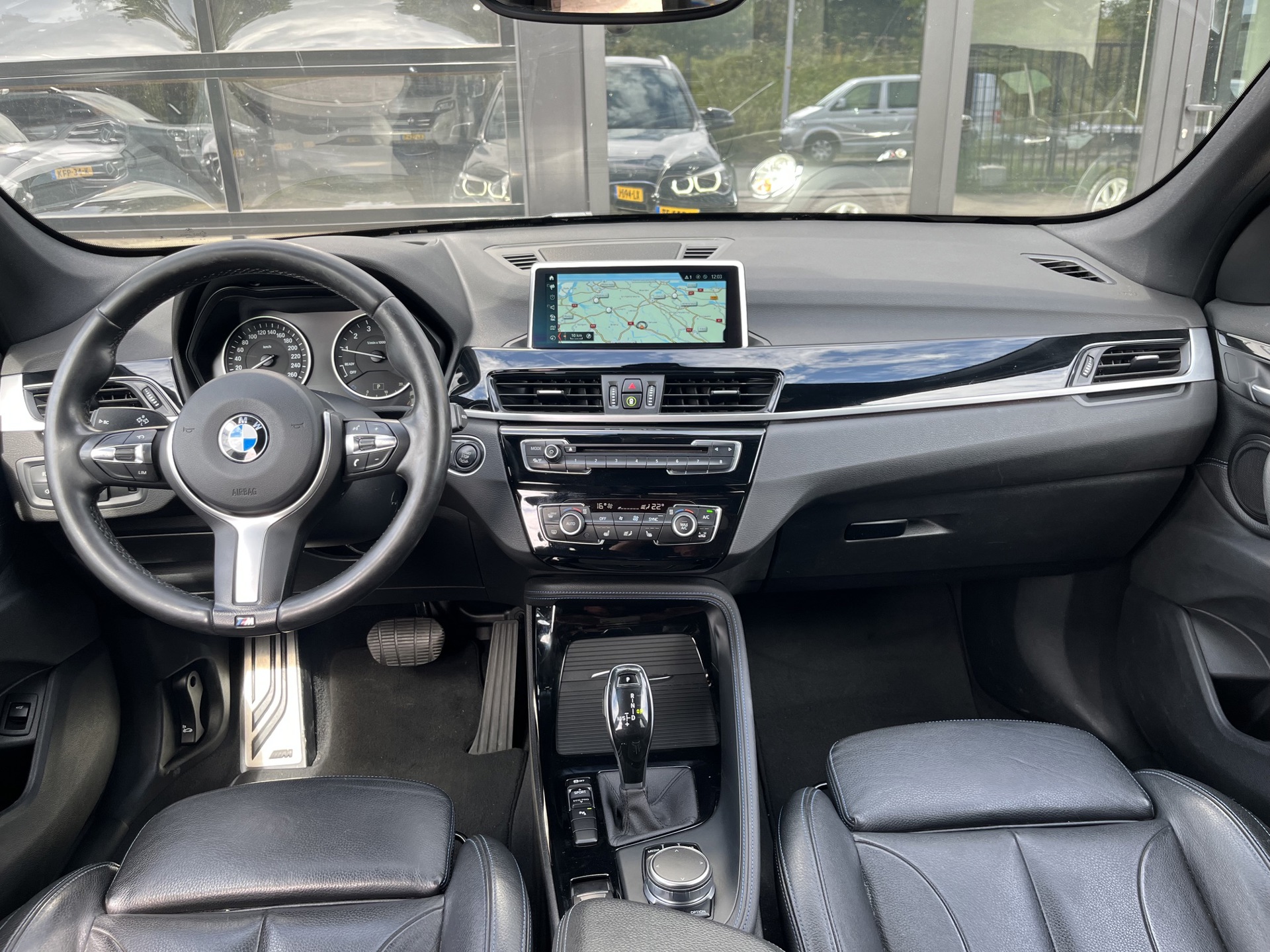 Foto van BMW X1 Sdrive18i