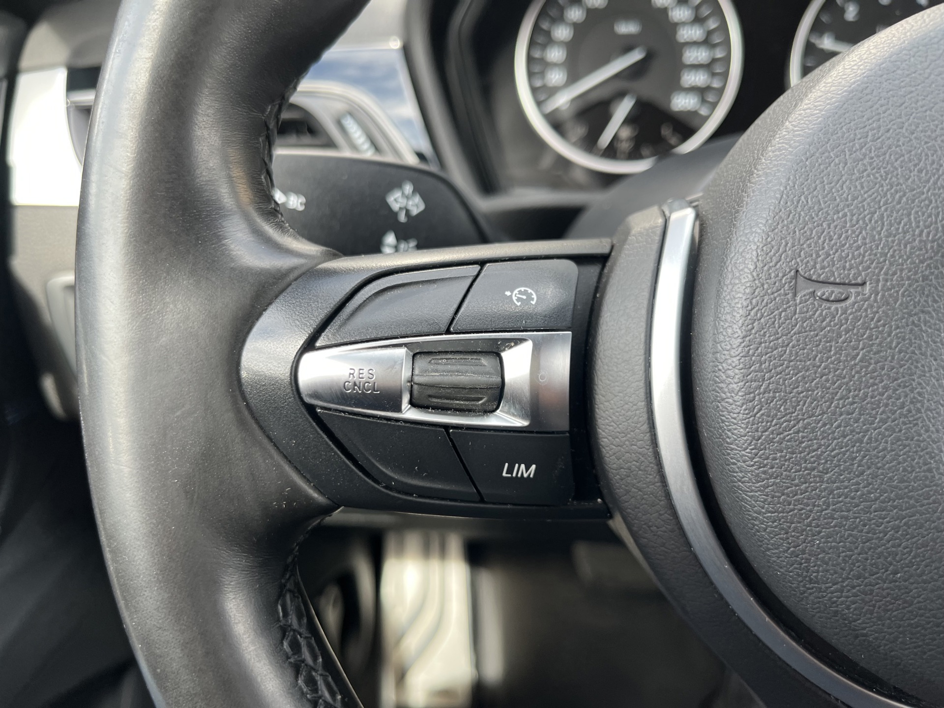 Foto van BMW X1 Sdrive18i