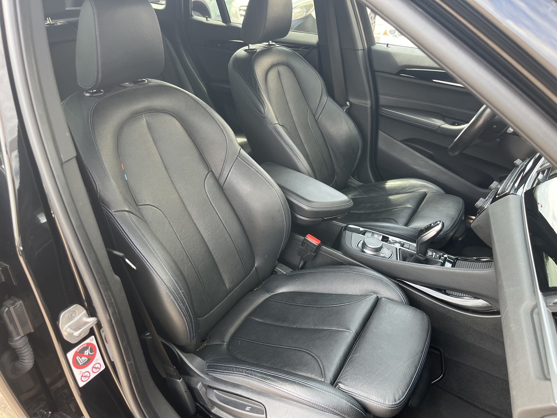 Foto van BMW X1 Sdrive18i