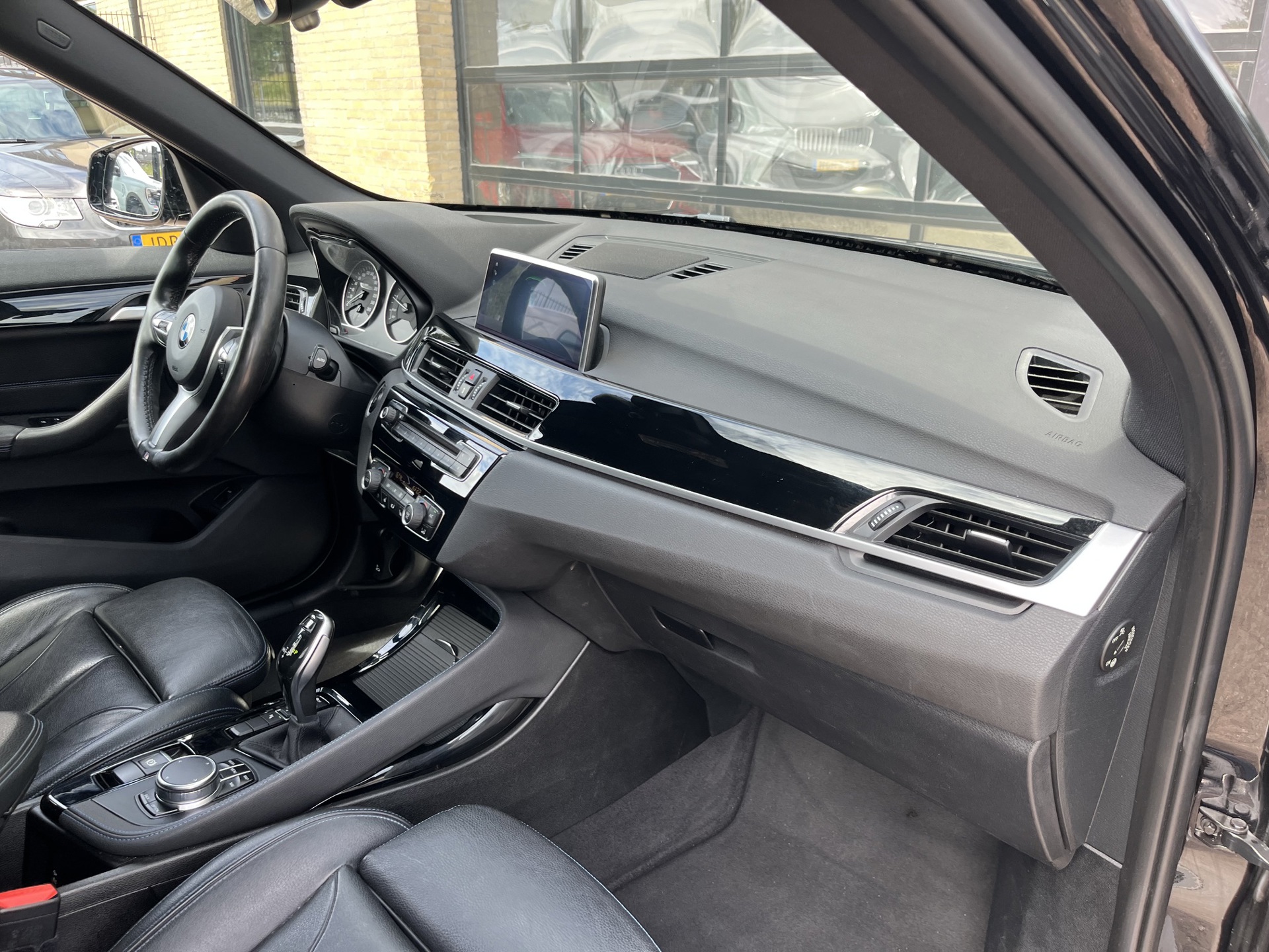 Foto van BMW X1 Sdrive18i