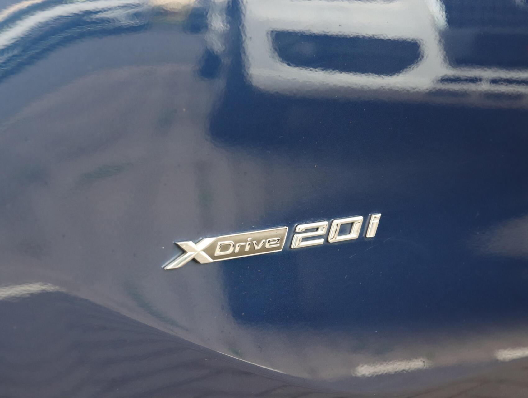 Foto van BMW X1 Xdrive20i