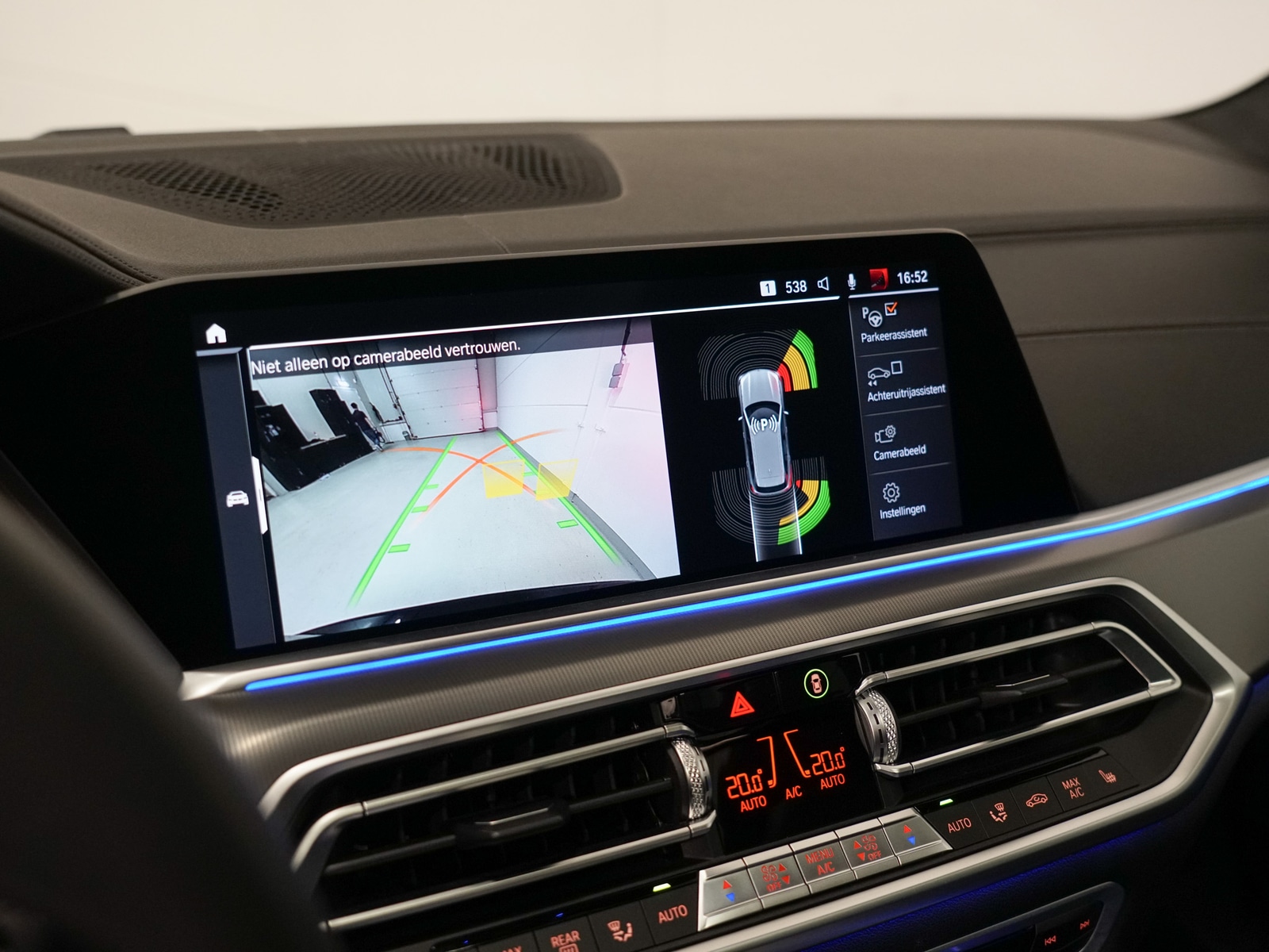 Foto van BMW X5 Xdrive40d