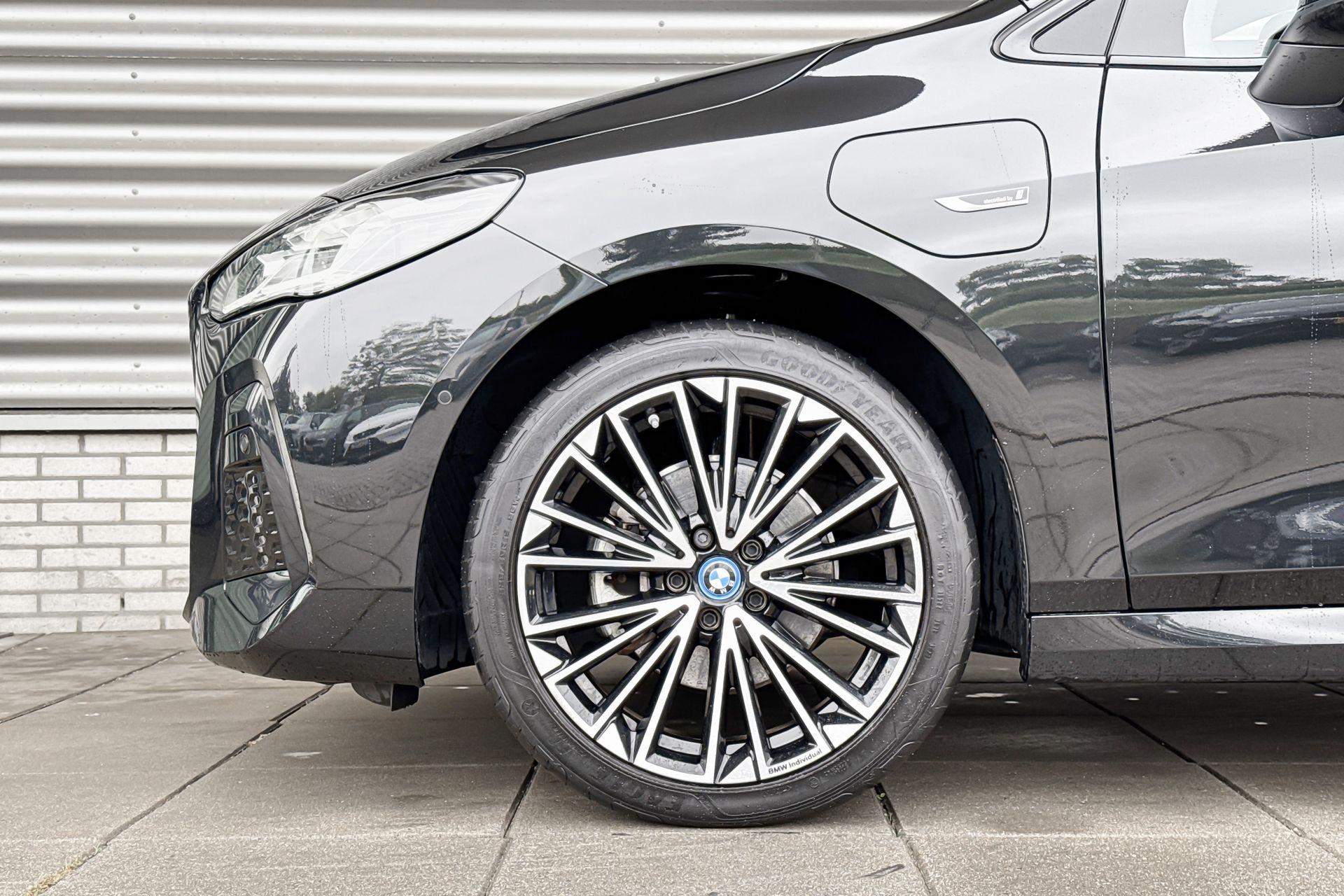 Foto van BMW 225e xDrive Active Tourer