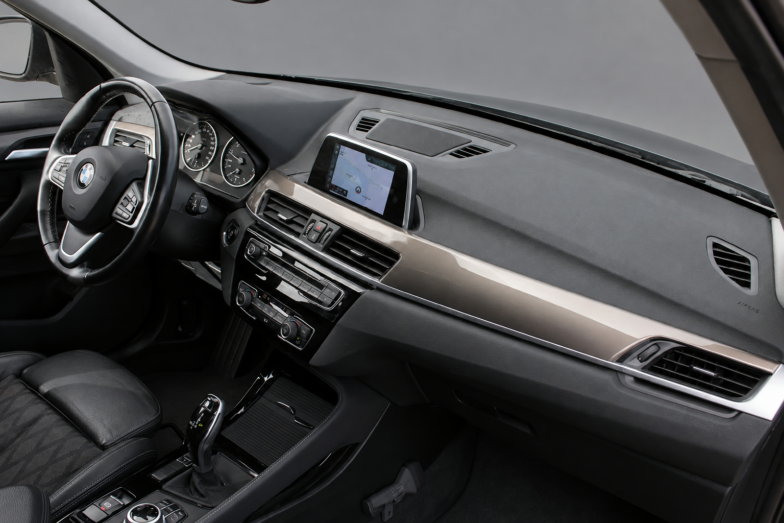 Foto van BMW X1 Sdrive18i