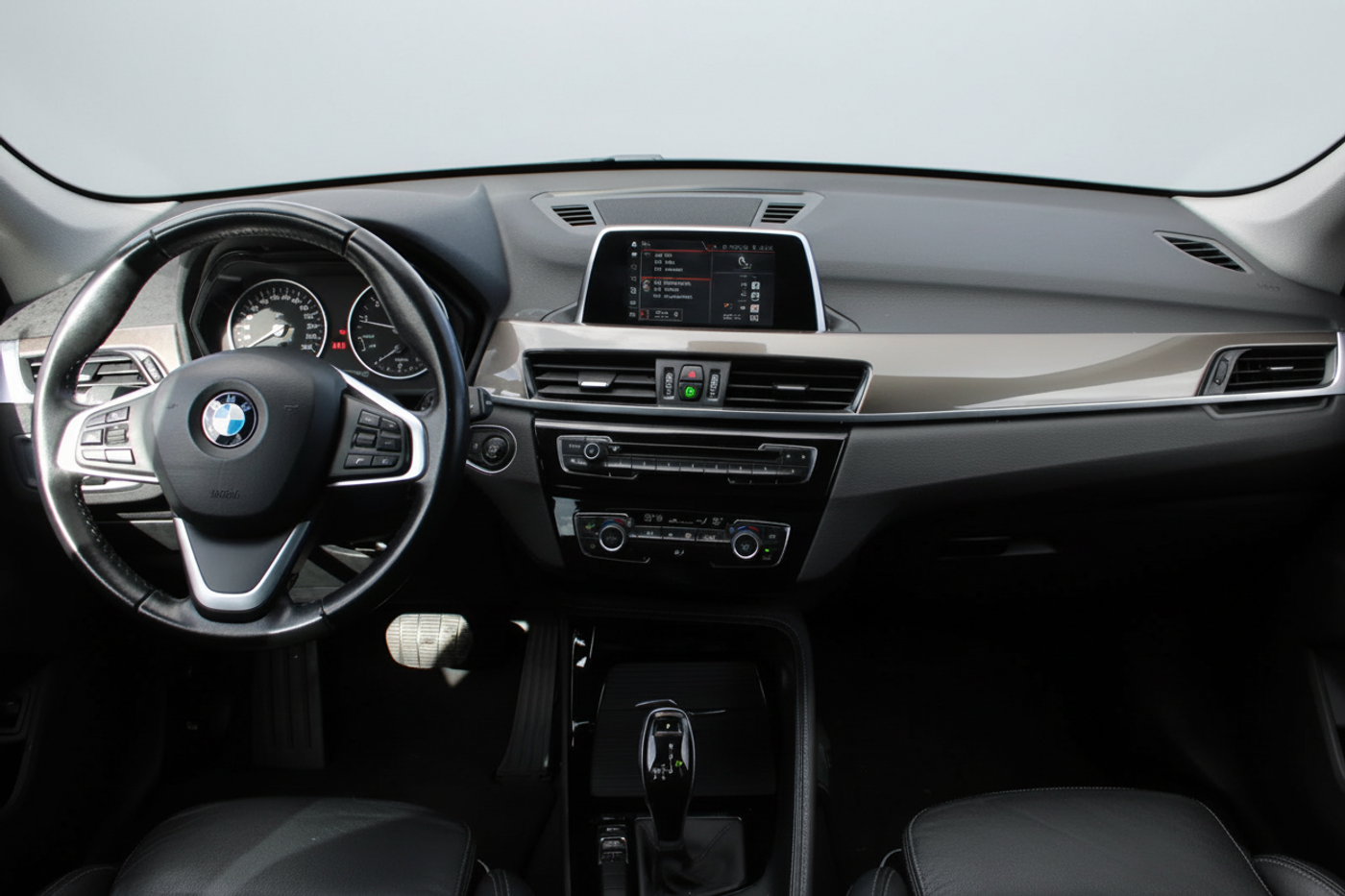 Foto van BMW X1 Sdrive18i