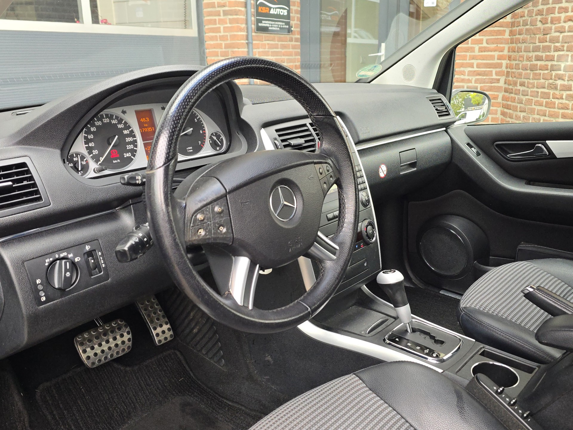 Foto van Mercedes-Benz B 170