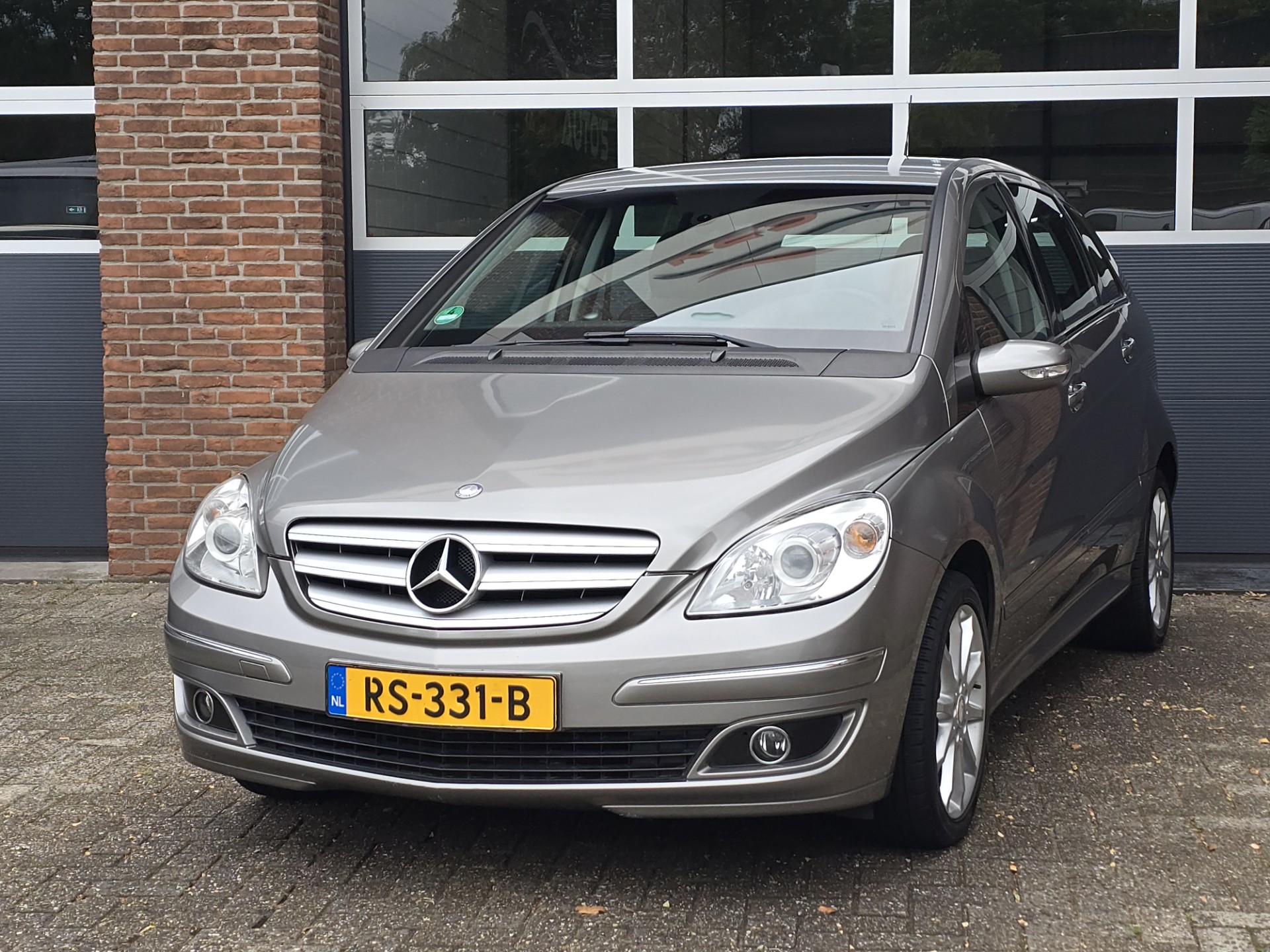 Foto van Mercedes-Benz B 170