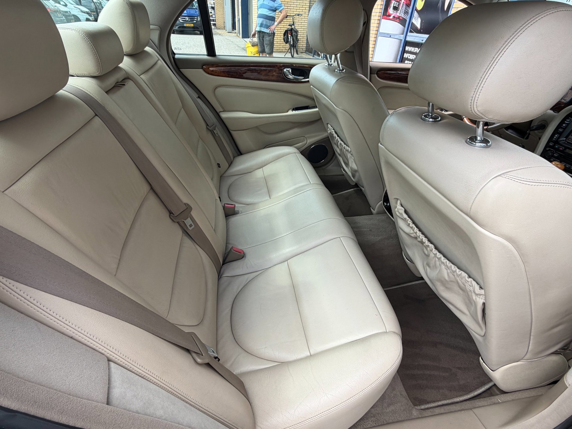 Foto van Jaguar XJ