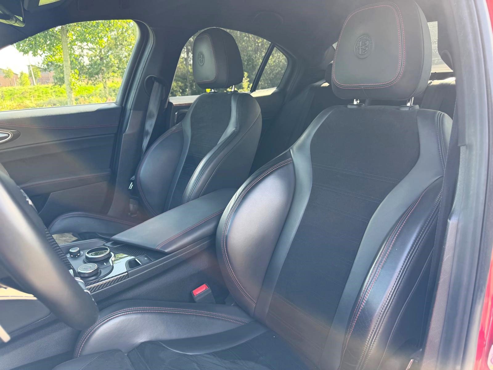 Foto van Alfa Romeo Giulia Quadrifoglio
